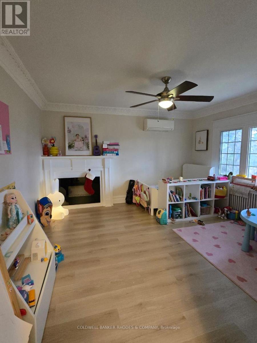 596 Queen Elizabeth Drive, Ottawa, Ontario  K1S 3N5 - Photo 8 - X12568384