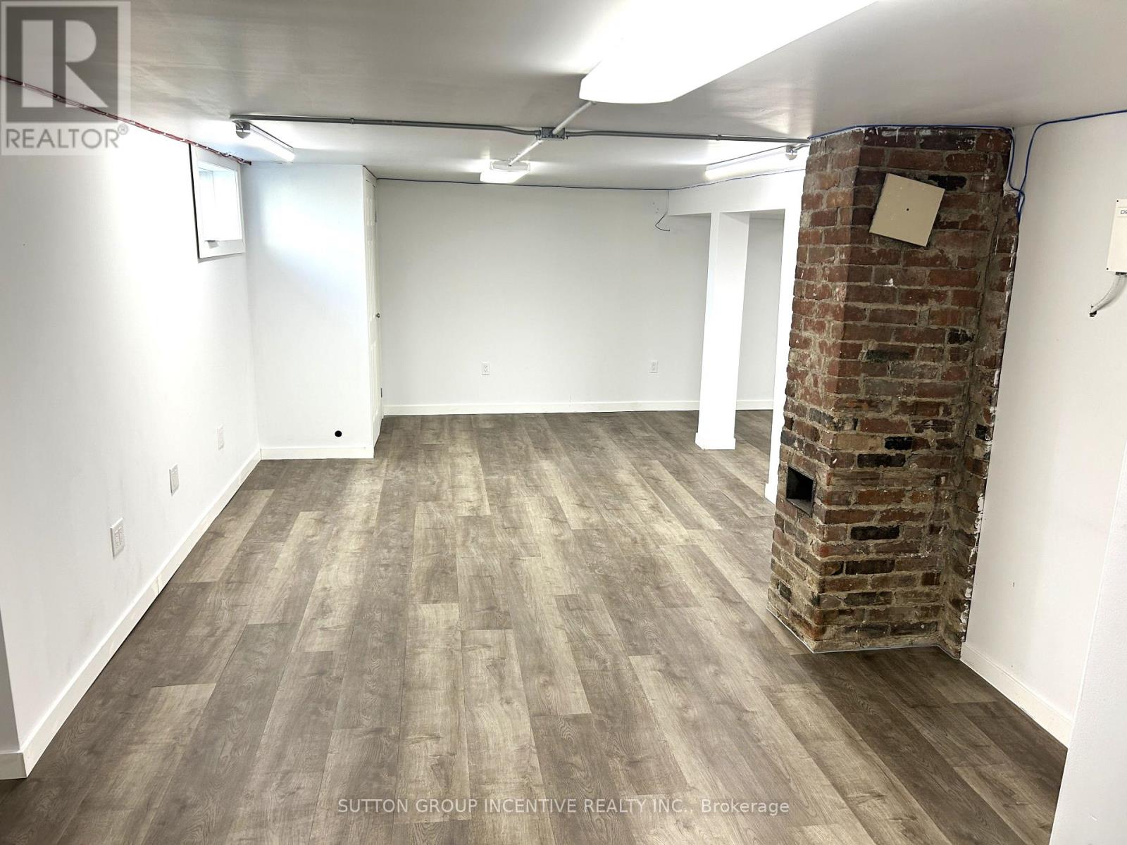 18 Worsley Street, Barrie, Ontario  L4M 1L4 - Photo 23 - S12539862