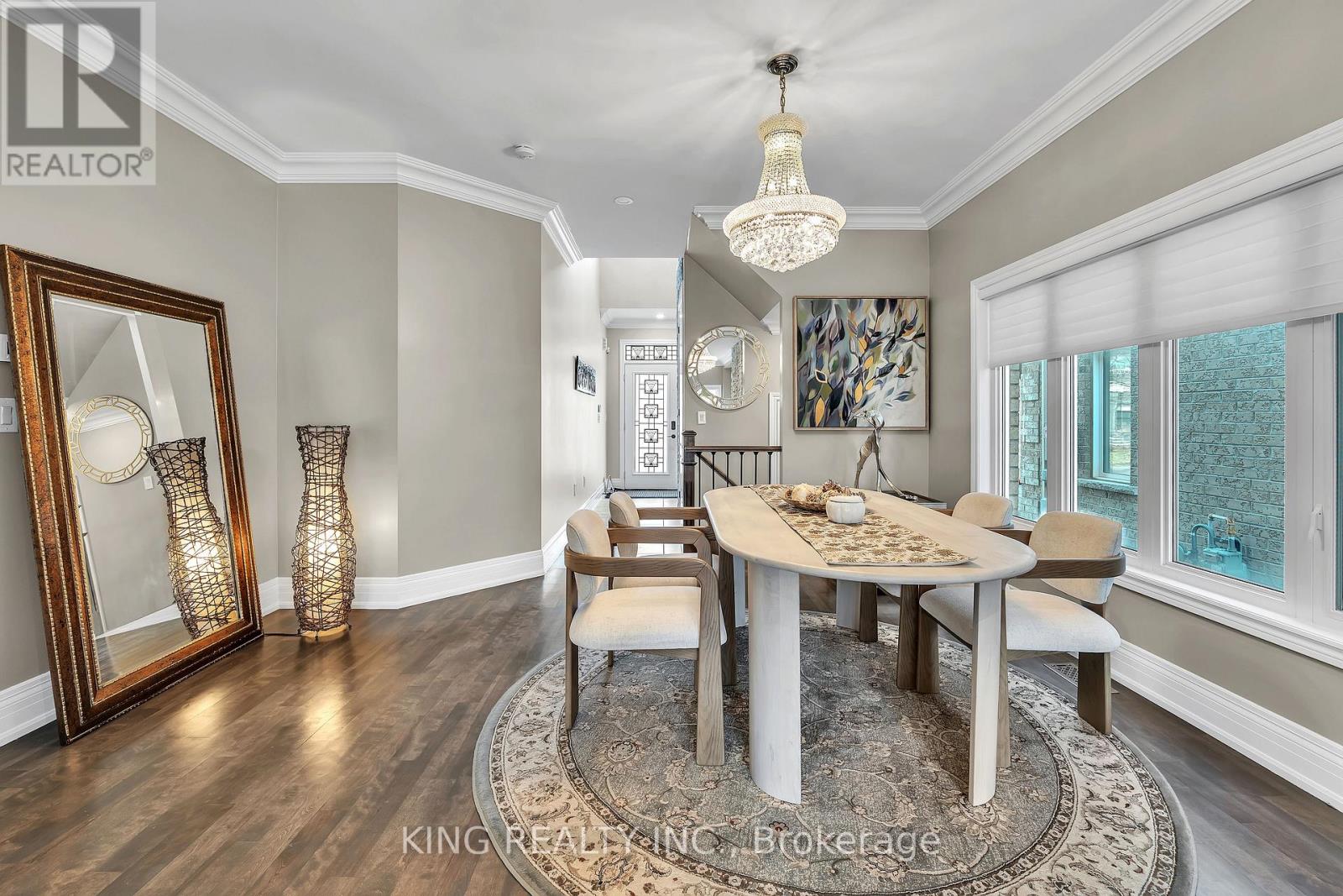 174 Minto Crescent, Milton, Ontario  L9T 7P5 - Photo 8 - W12564986