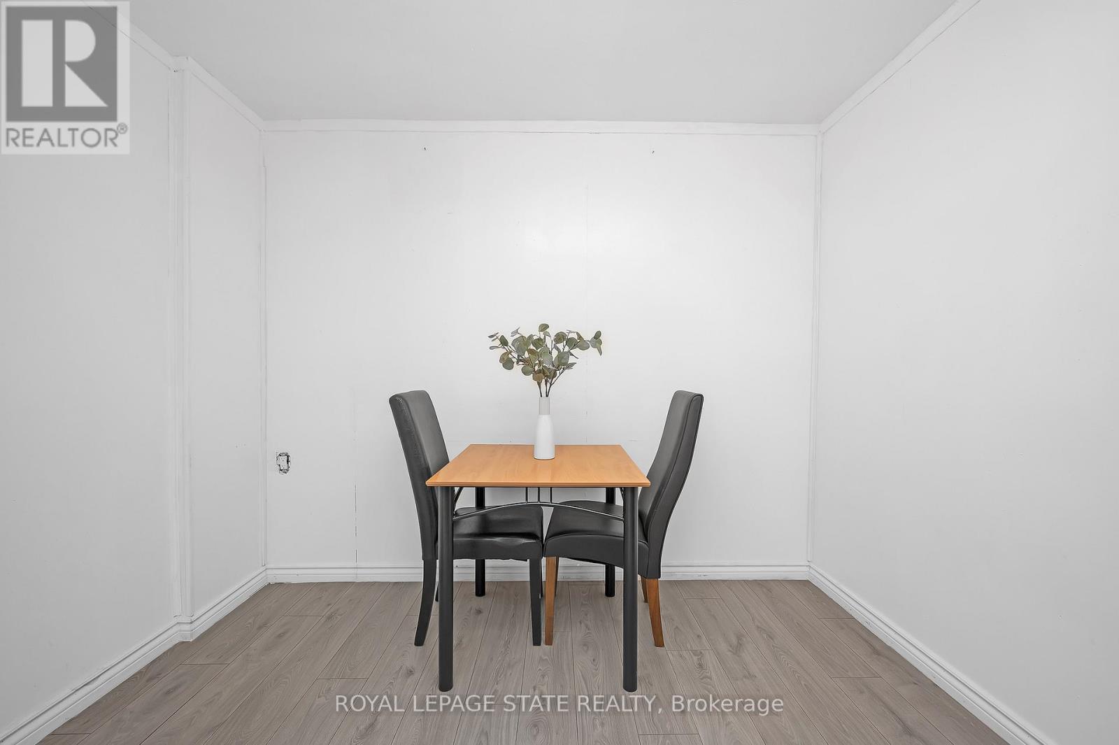 124 - 100 Quigley Road, Hamilton, Ontario  L8K 6J1 - Photo 11 - X12490062