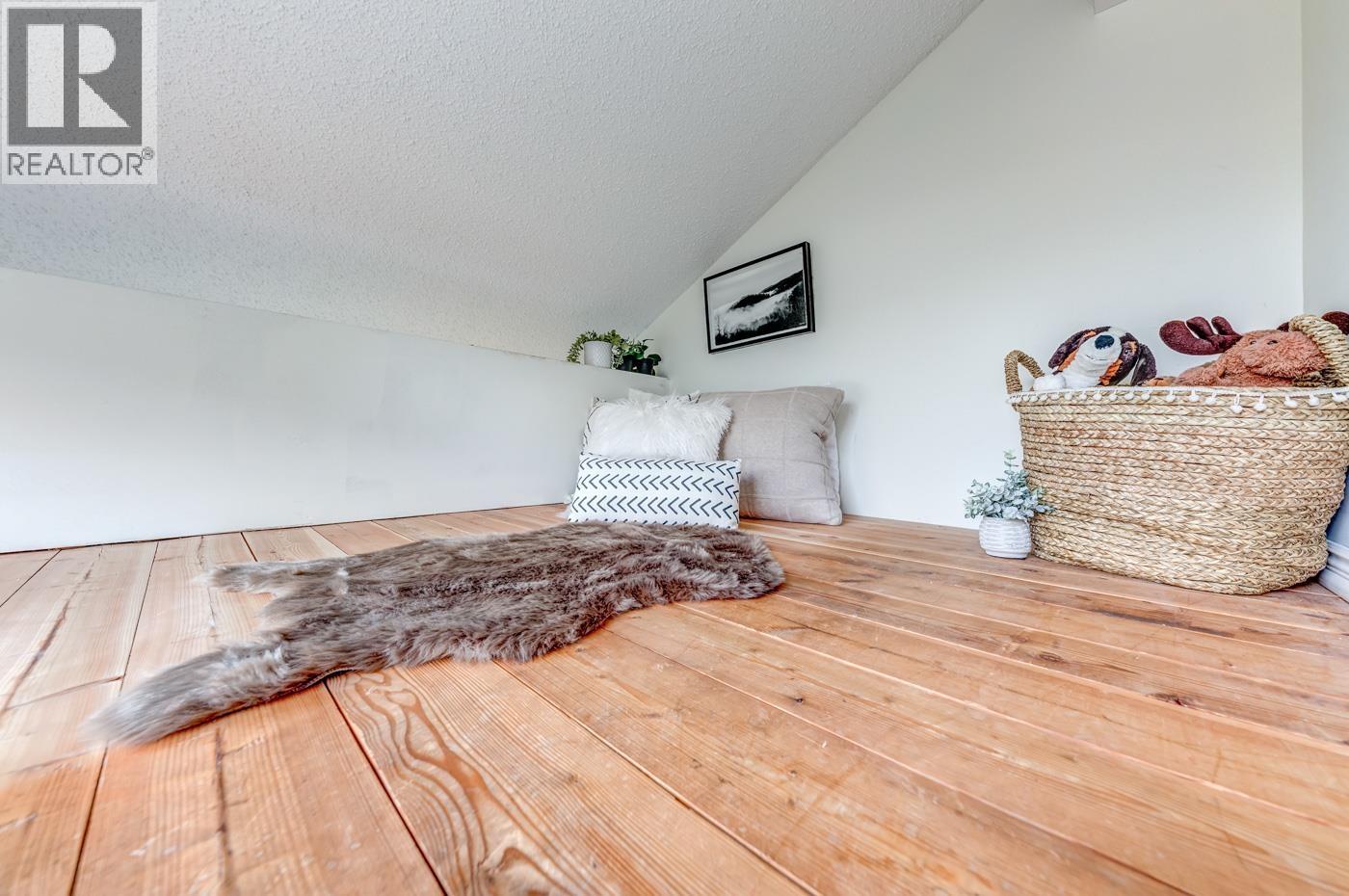 1 2158 Sarajevo Drive, Whistler, British Columbia  V8E 0B5 - Photo 12 - R3069389