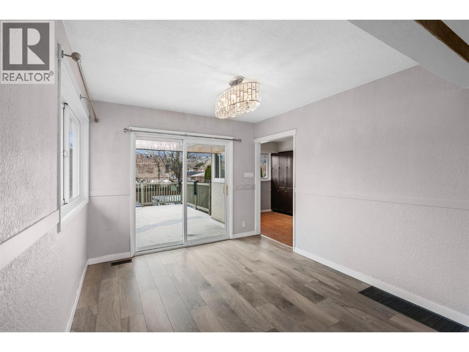 260 Fairview Avenue, Kamloops, British Columbia  V2B 1E9 - Photo 7 - 10369840