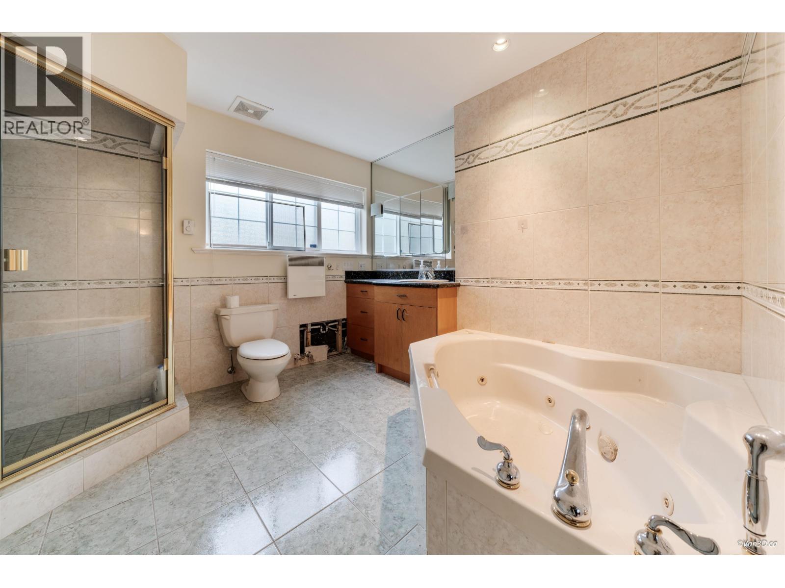 1226 Seymour Boulevard, North Vancouver, British Columbia  V7J 2J8 - Photo 38 - R3068728