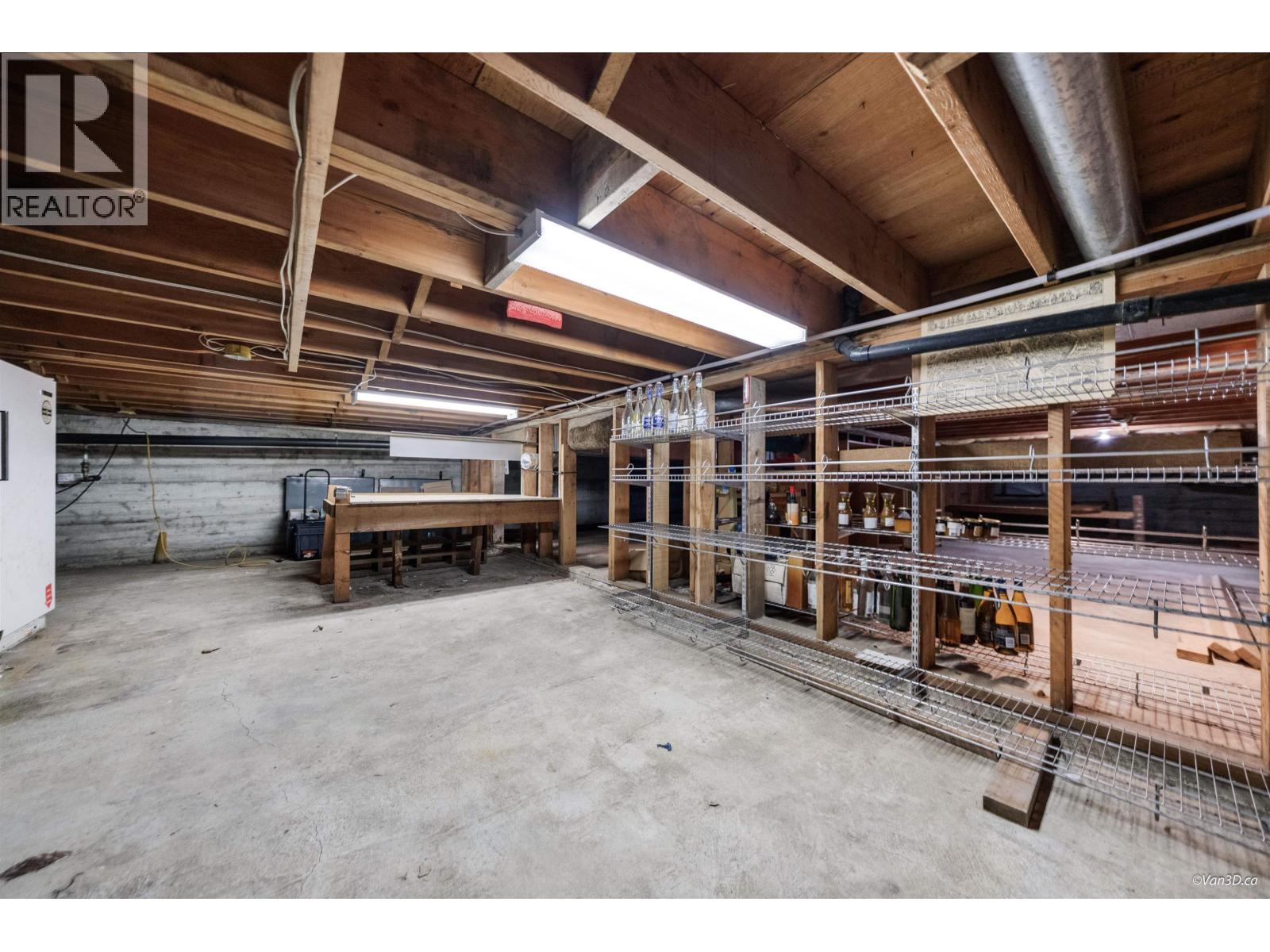 1226 Seymour Boulevard, North Vancouver, British Columbia  V7J 2J8 - Photo 39 - R3068728