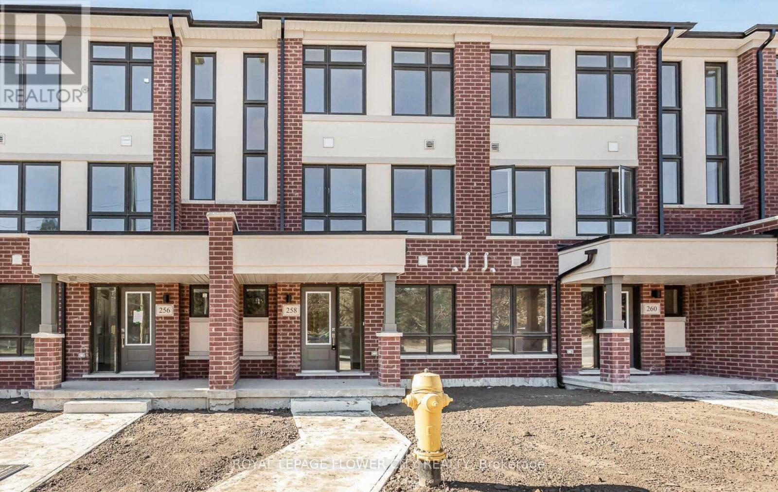 258 Townline Road N, Oshawa, Ontario  L1K 1A9 - Photo 2 - E12568392