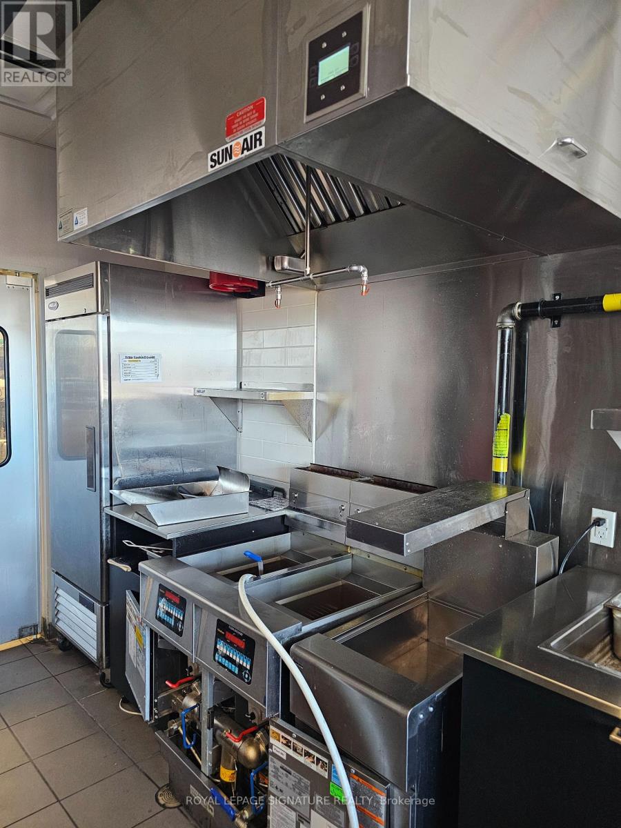 C61c - 212 Ritson Road, Oshawa, Ontario  L1G 0B2 - Photo 6 - E12568400