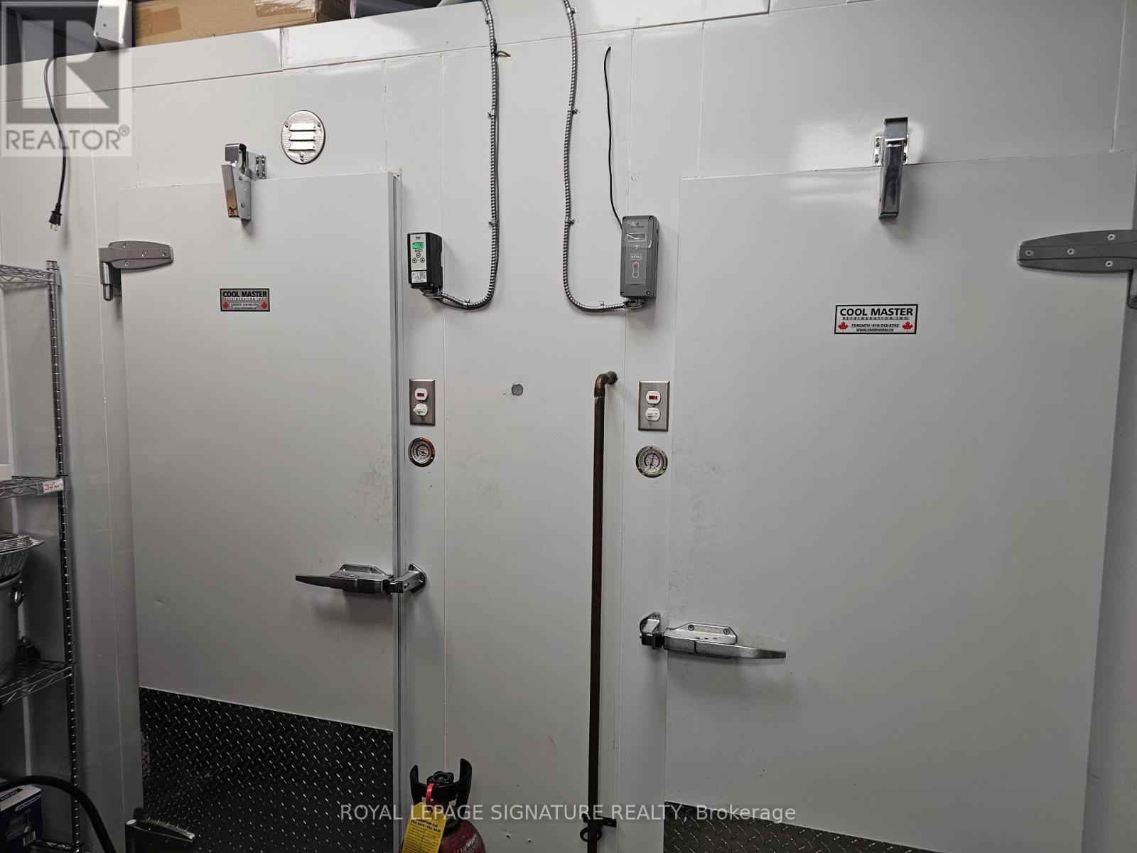 C61c - 212 Ritson Road, Oshawa, Ontario  L1G 0B2 - Photo 8 - E12568400