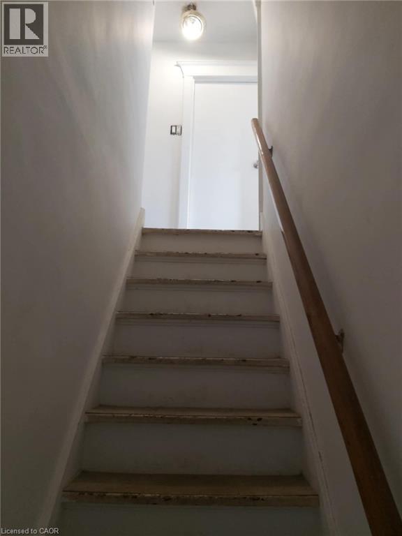 82 Cambridge Avenue, Hamilton, Ontario  L8H 1T6 - Photo 11 - 40789484