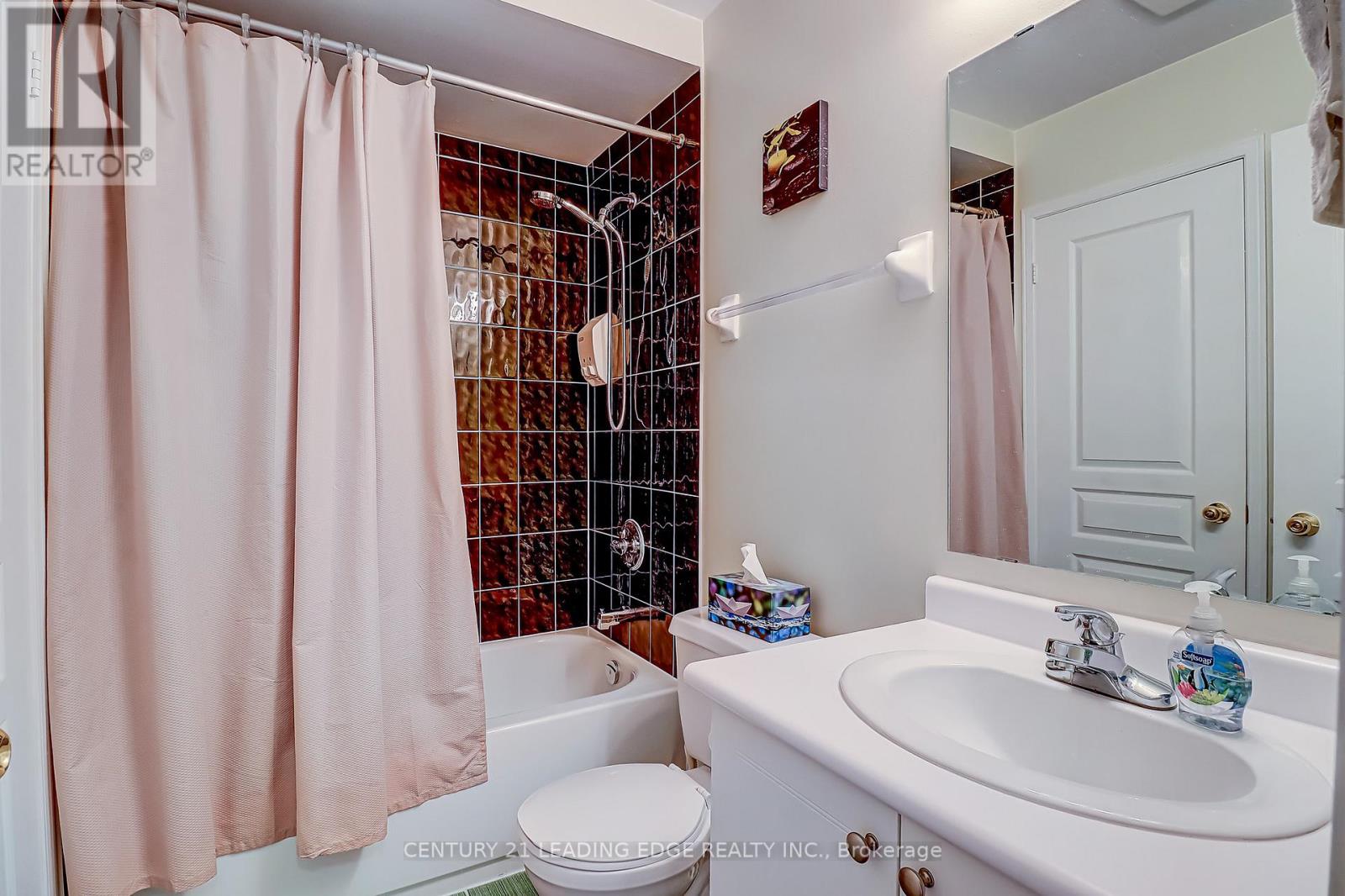 157 Stalmaster Road, Markham, Ontario  L6E 0A1 - Photo 22 - N12568386