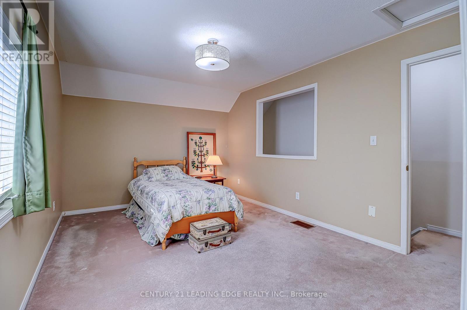 157 Stalmaster Road, Markham, Ontario  L6E 0A1 - Photo 27 - N12568386