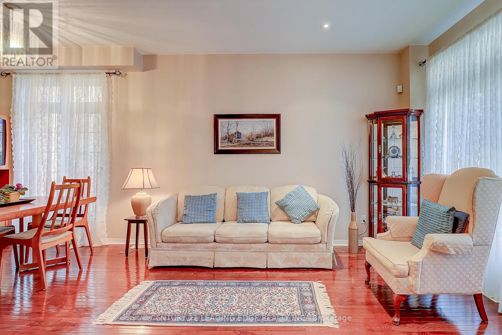 157 Stalmaster Road, Markham, Ontario  L6E 0A1 - Photo 3 - N12568386