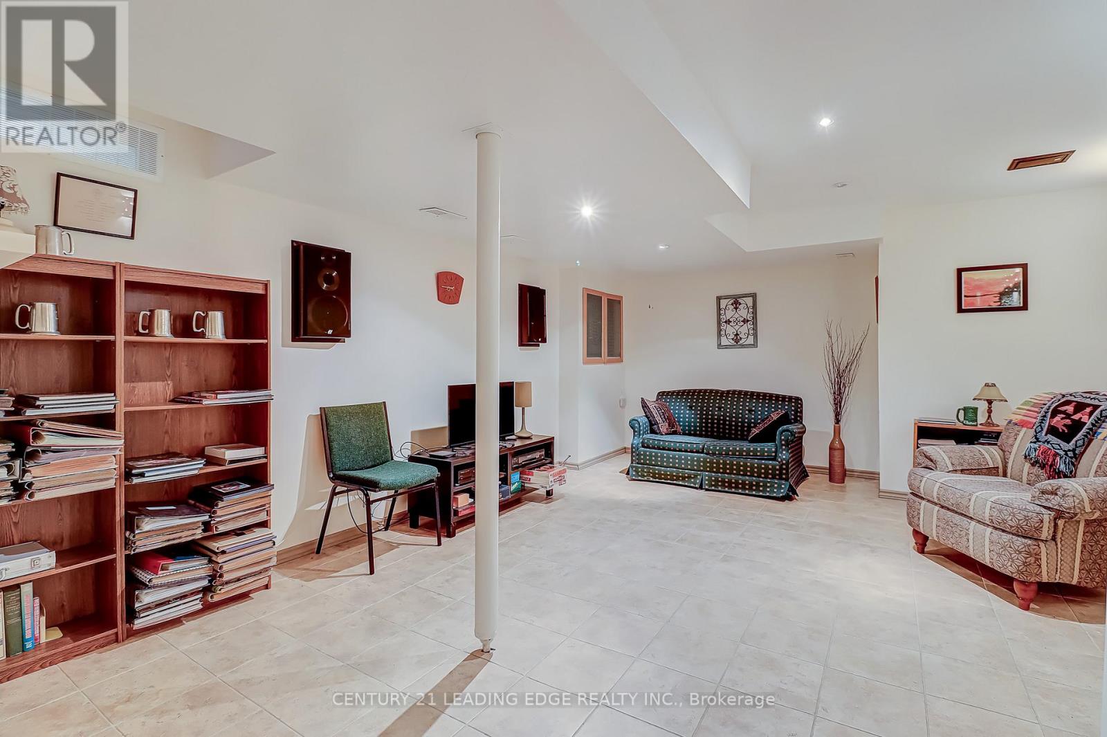 157 Stalmaster Road, Markham, Ontario  L6E 0A1 - Photo 31 - N12568386