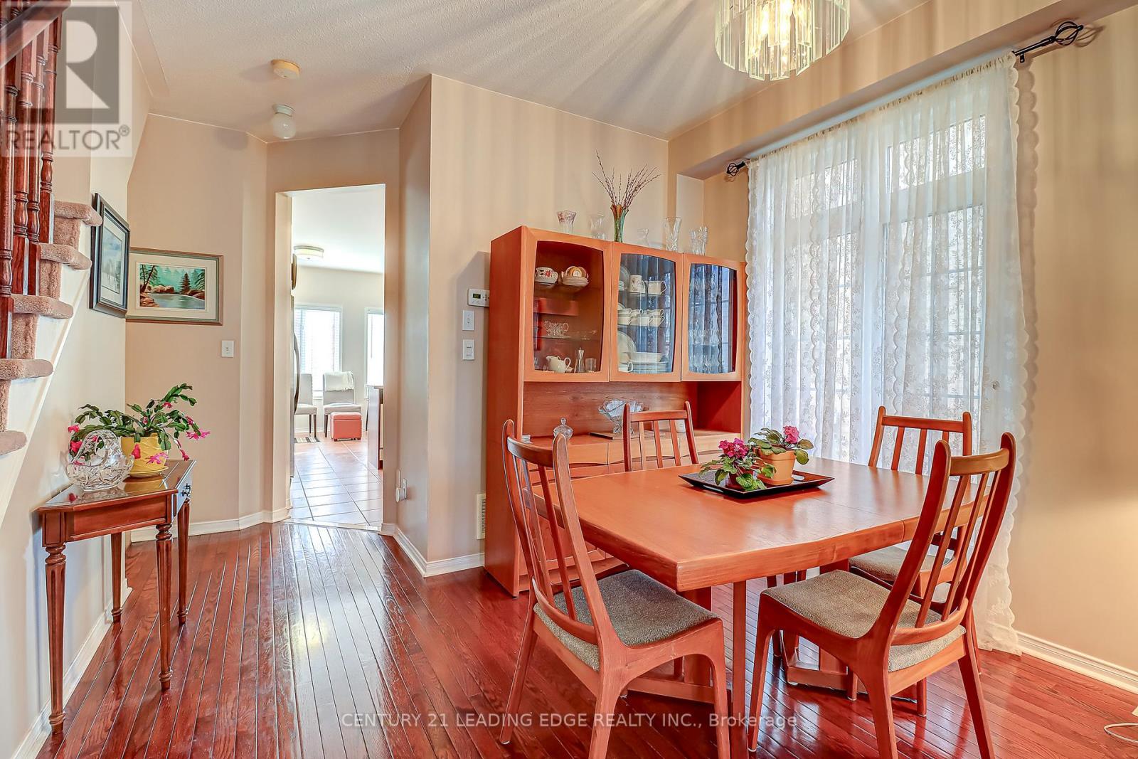 157 Stalmaster Road, Markham, Ontario  L6E 0A1 - Photo 6 - N12568386