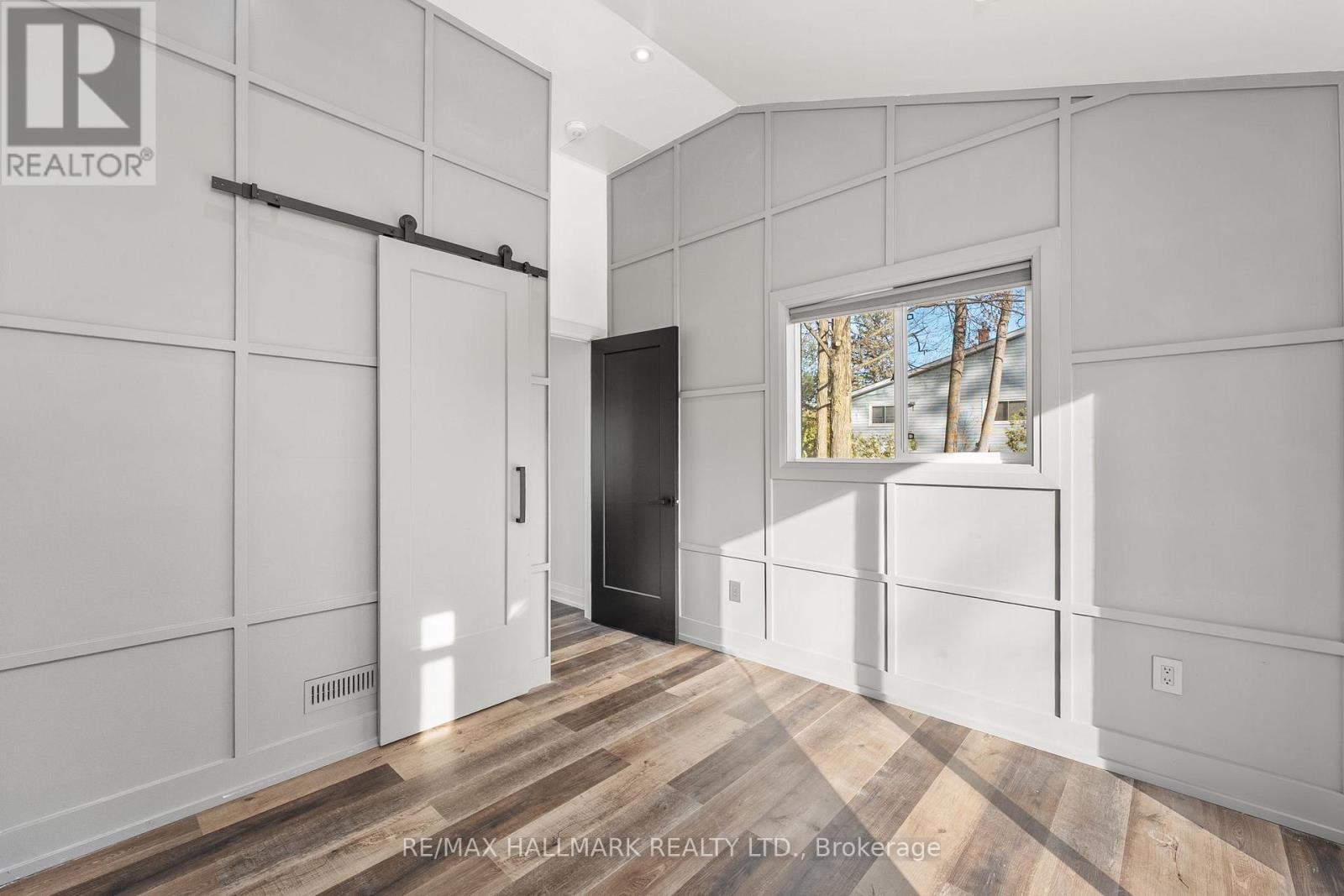 43 Lakeside Drive, Innisfil, Ontario  L9S 2T8 - Photo 19 - N12568418