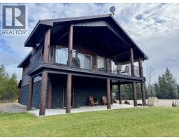1495 King Road, Valemount, Ca