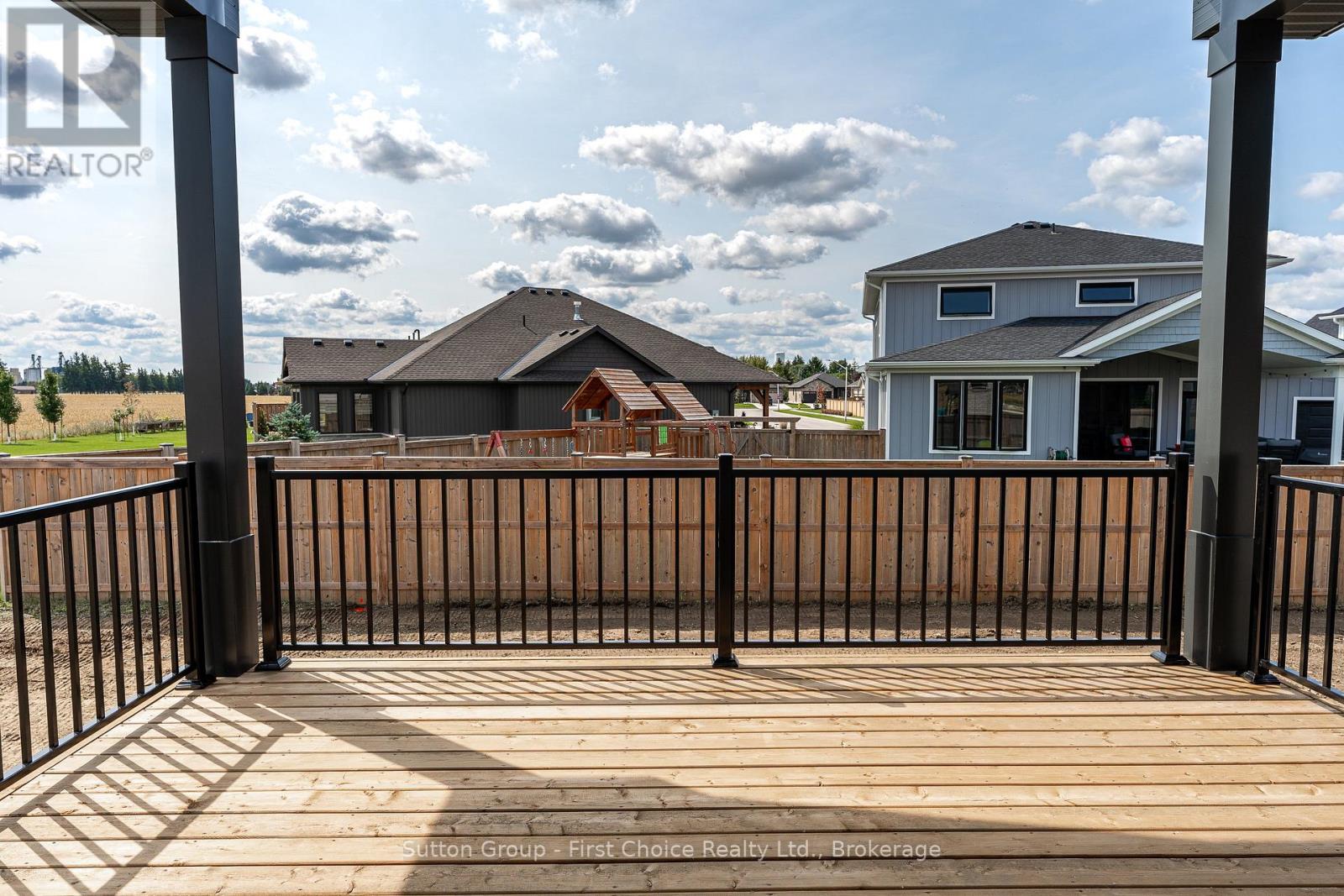 236 Henry Street, West Perth (Mitchell), Ontario  N0K 1N0 - Photo 25 - X12225322