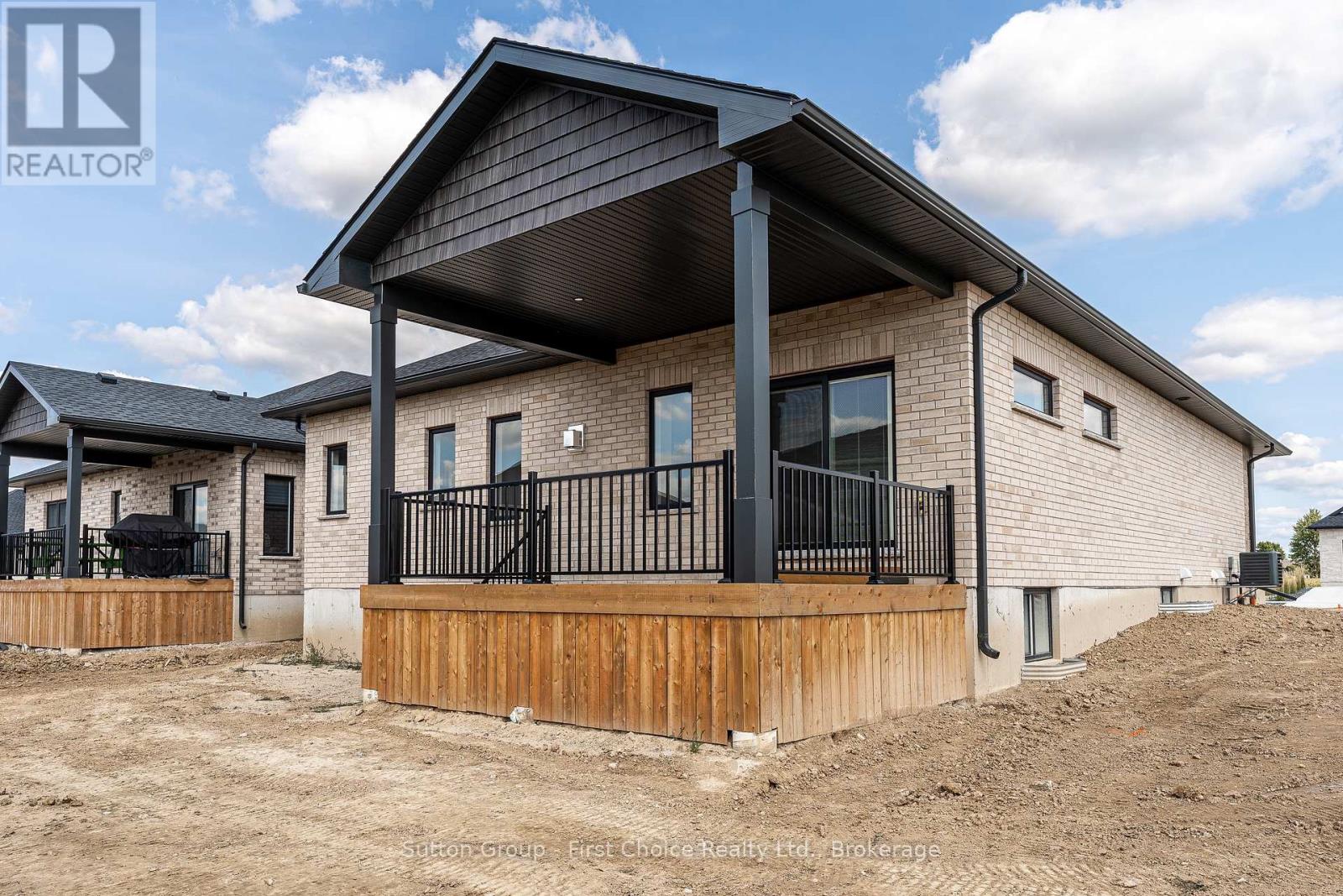 236 Henry Street, West Perth (Mitchell), Ontario  N0K 1N0 - Photo 28 - X12225322