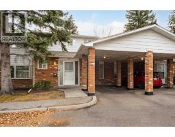 14, 2815 Palliser Drive SW Oakridge