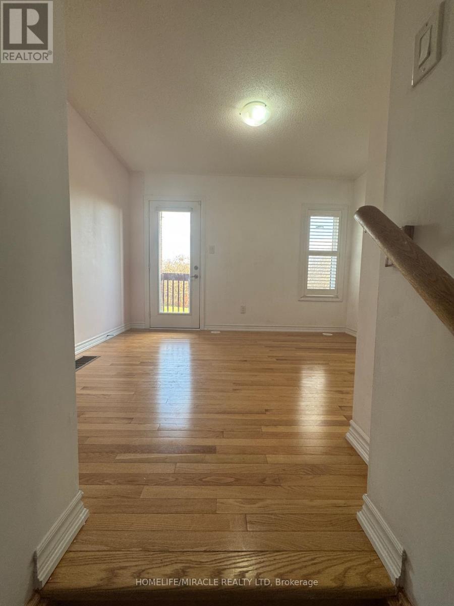 88 - 88 Aspen Hills Road, Brampton, Ontario  L6Y 6E4 - Photo 10 - W12568402