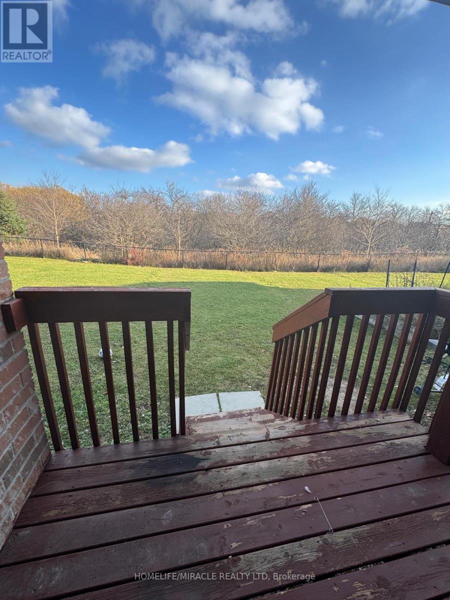 88 - 88 Aspen Hills Road, Brampton, Ontario  L6Y 6E4 - Photo 16 - W12568402