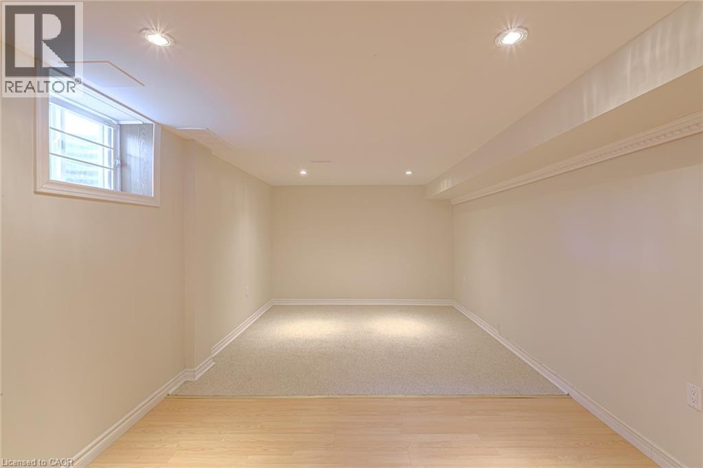 136 Country Club Drive, Hamilton, Ontario  L8K 5W2 - Photo 36 - 40714130