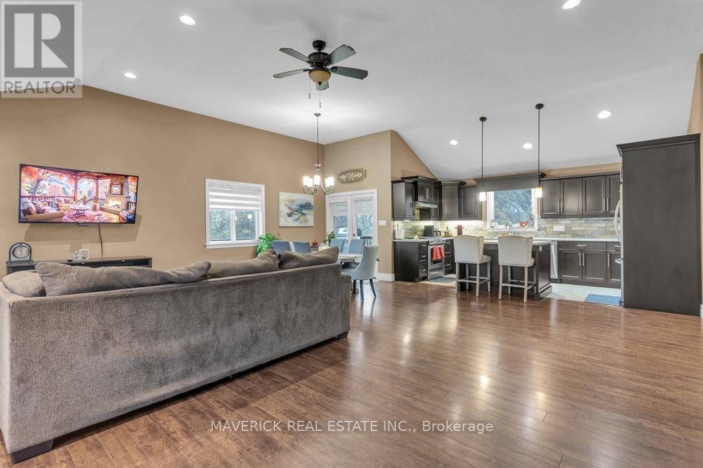 474 King Street W, Ingersoll, Ontario  N5C 3J7 - Photo 5 - X12568474