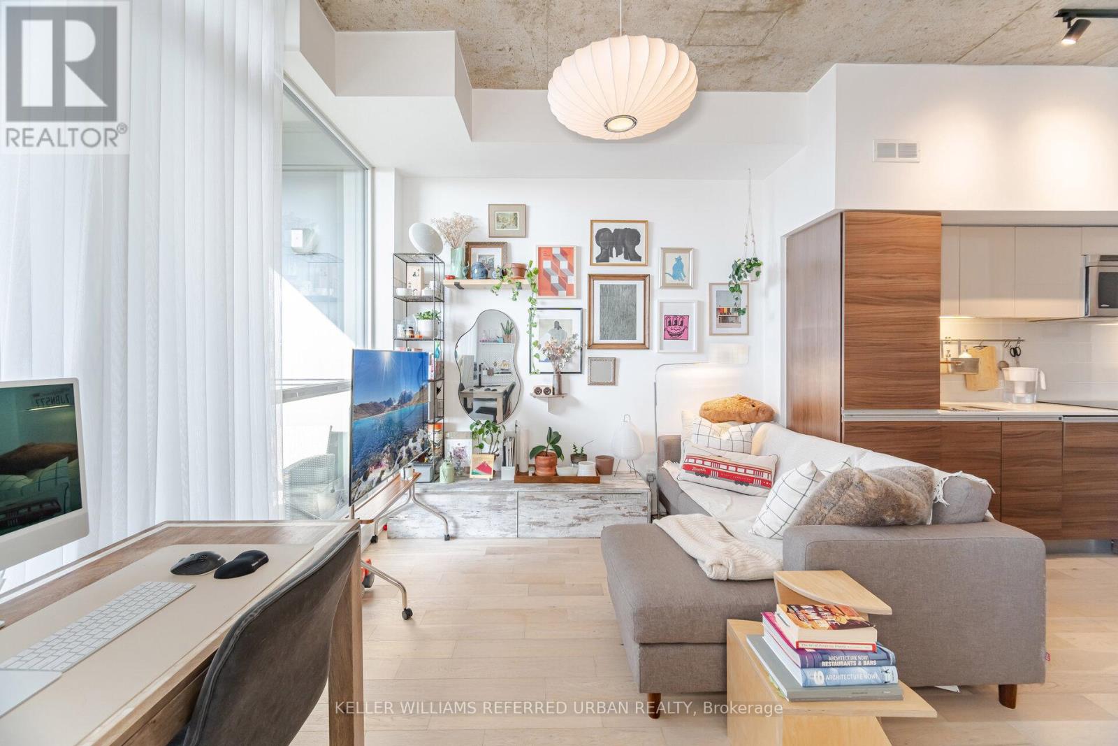 1108 - 20 Minowan Miikan Lane, Toronto, Ontario  M6J 0E5 - Photo 7 - C12567410