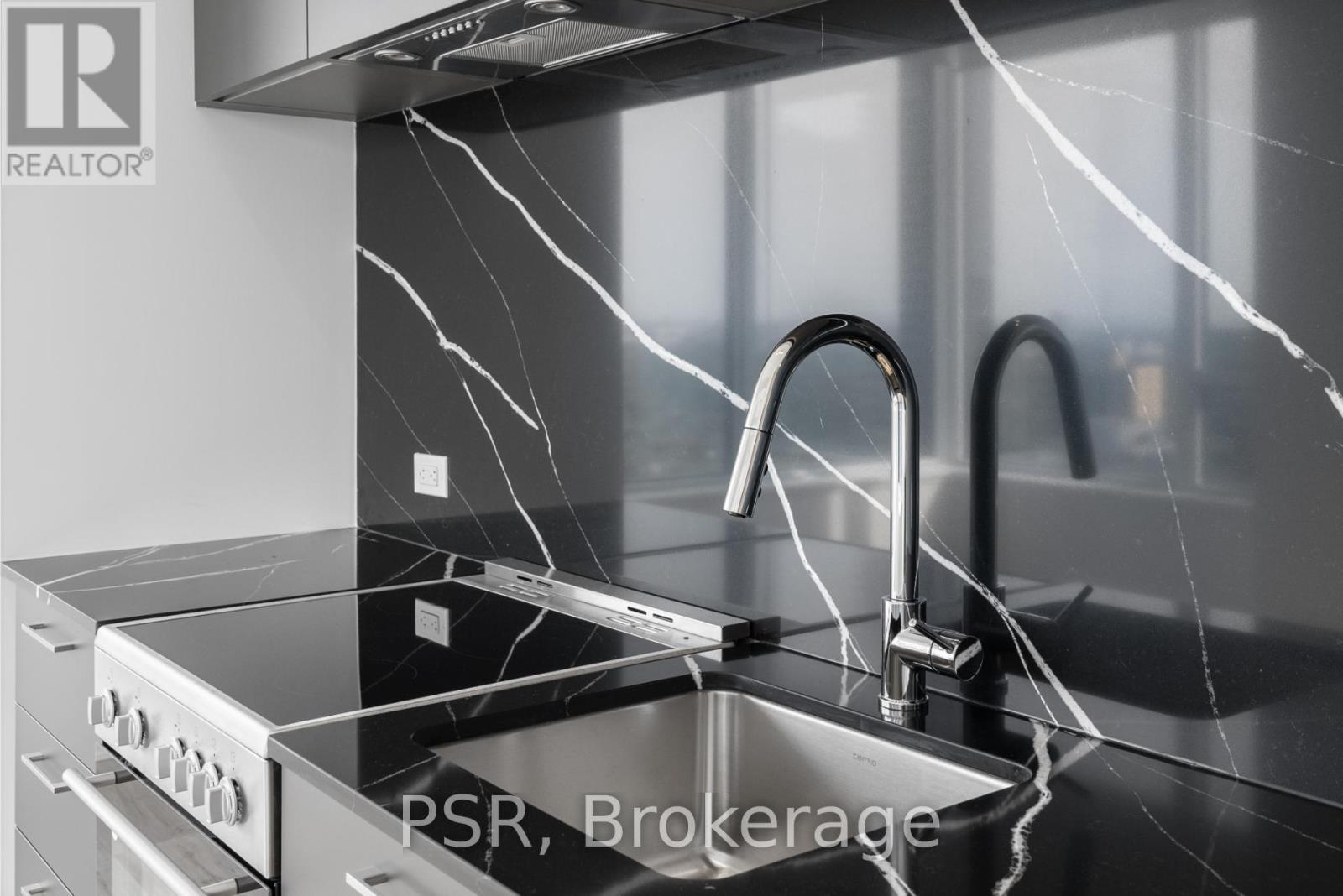 3810 - 101 Roehampton Avenue, Toronto, Ontario  M4P 2W2 - Photo 6 - C12568472