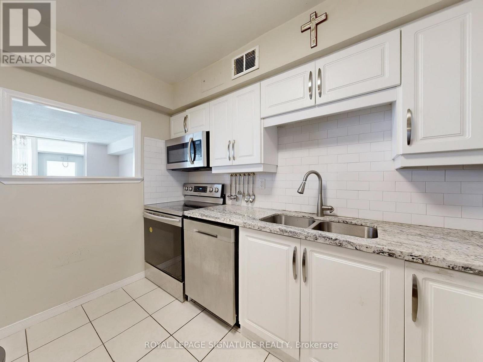 1702 - 1360 York Mills Road, Toronto, Ontario  M3A 2A2 - Photo 14 - C12568476