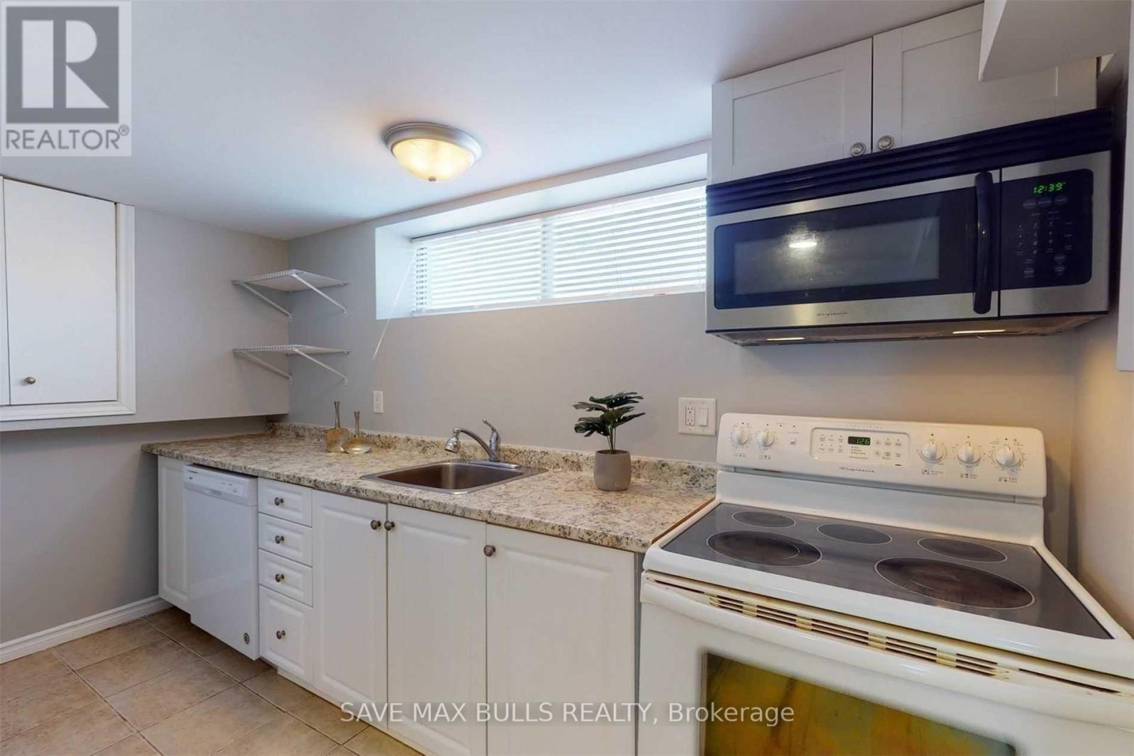 Basement - 745 Ascot Avenue, Oshawa, Ontario  L1G 1X3 - Photo 10 - E12568438