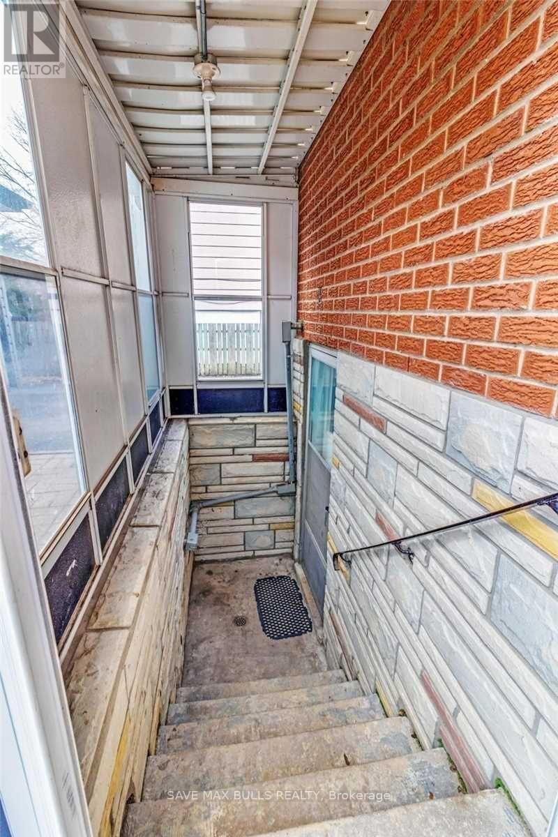 Basement - 745 Ascot Avenue, Oshawa, Ontario  L1G 1X3 - Photo 4 - E12568438