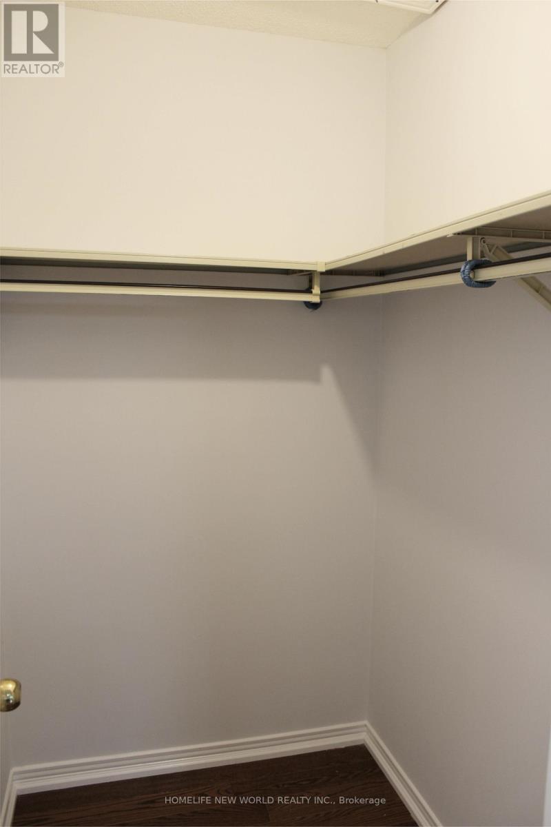 328 Port Royal Trail, Toronto, Ontario  M1V 2L7 - Photo 10 - E12568464