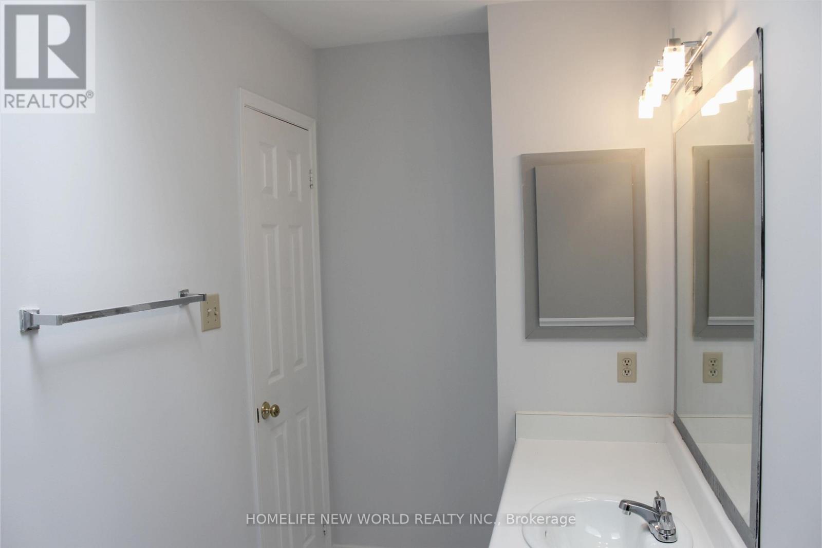 328 Port Royal Trail, Toronto, Ontario  M1V 2L7 - Photo 13 - E12568464