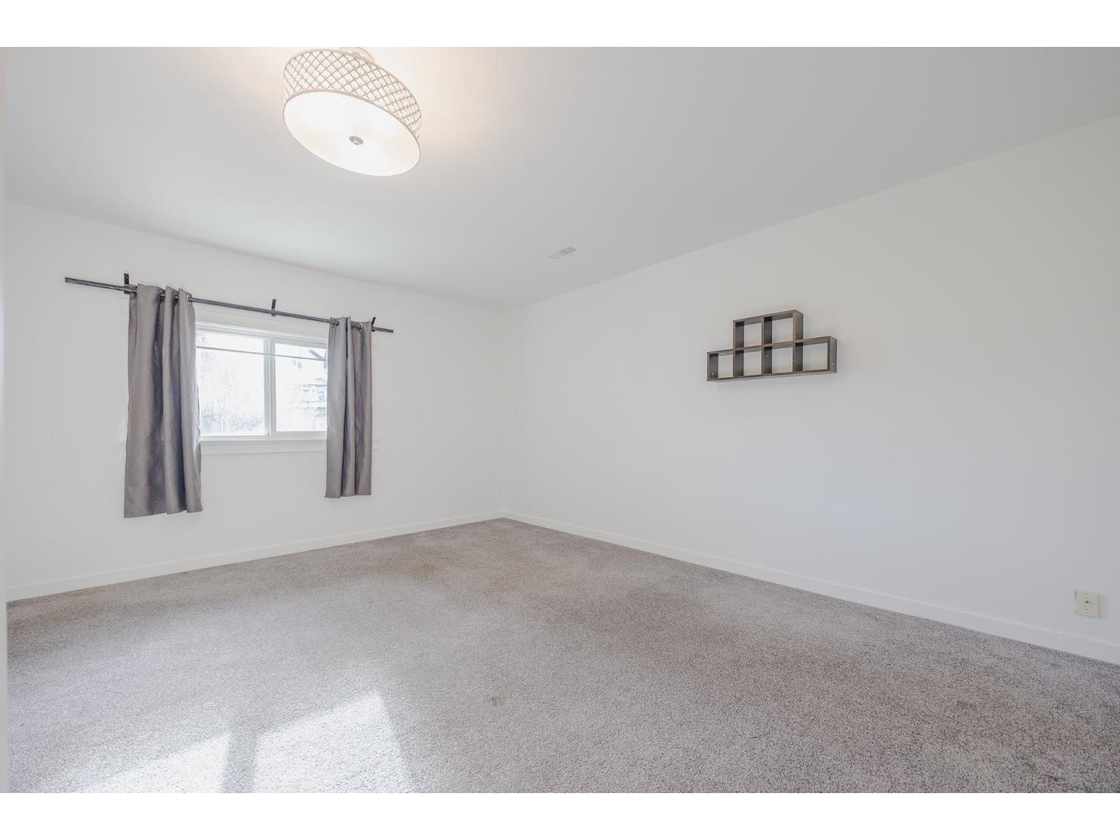 35666 Moore Avenue, Mission, British Columbia  V2V 7L6 - Photo 19 - R3069377