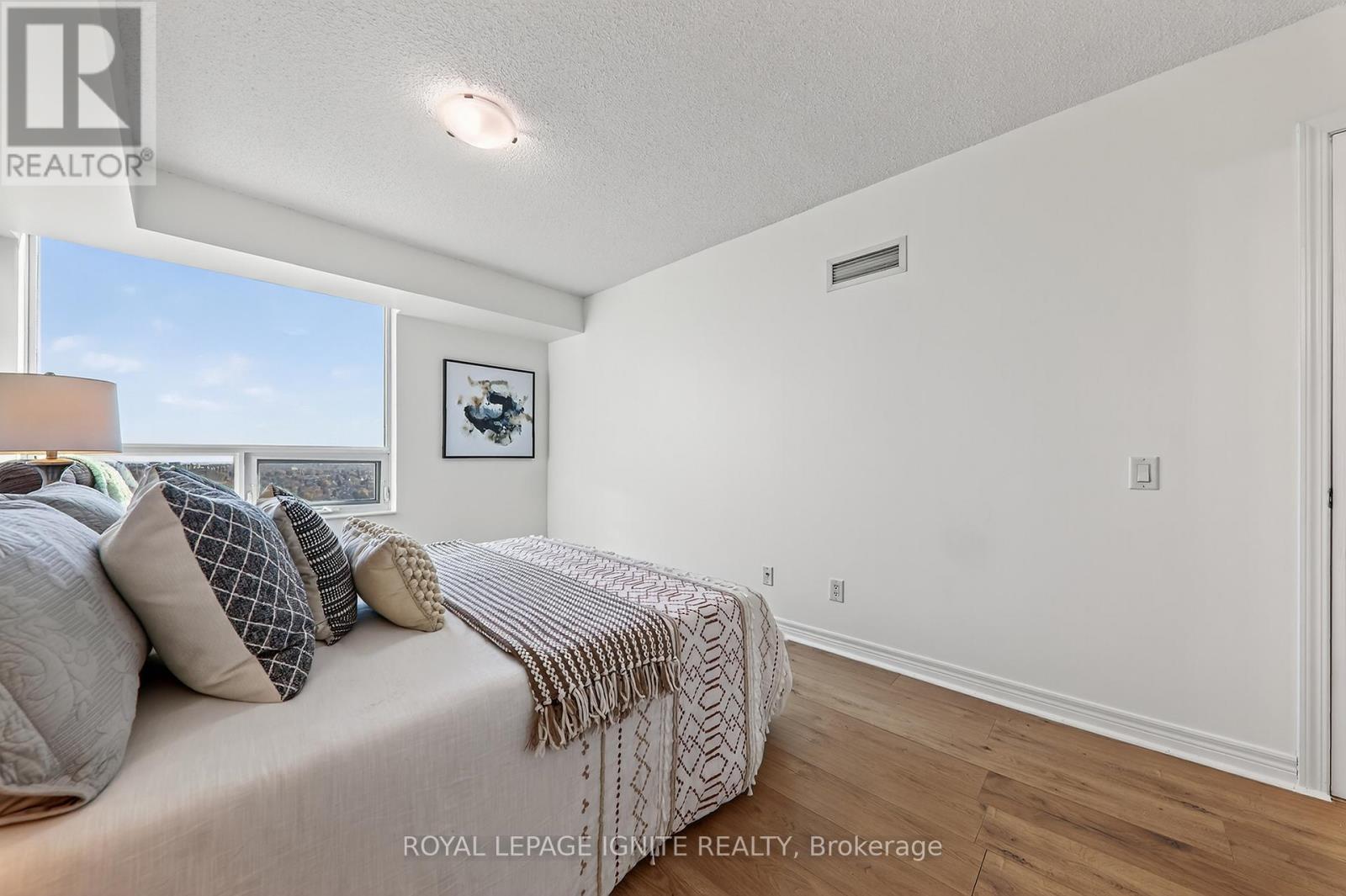 2213 - 83 Borough Drive, Toronto, Ontario  M1P 5E4 - Photo 9 - E12543708