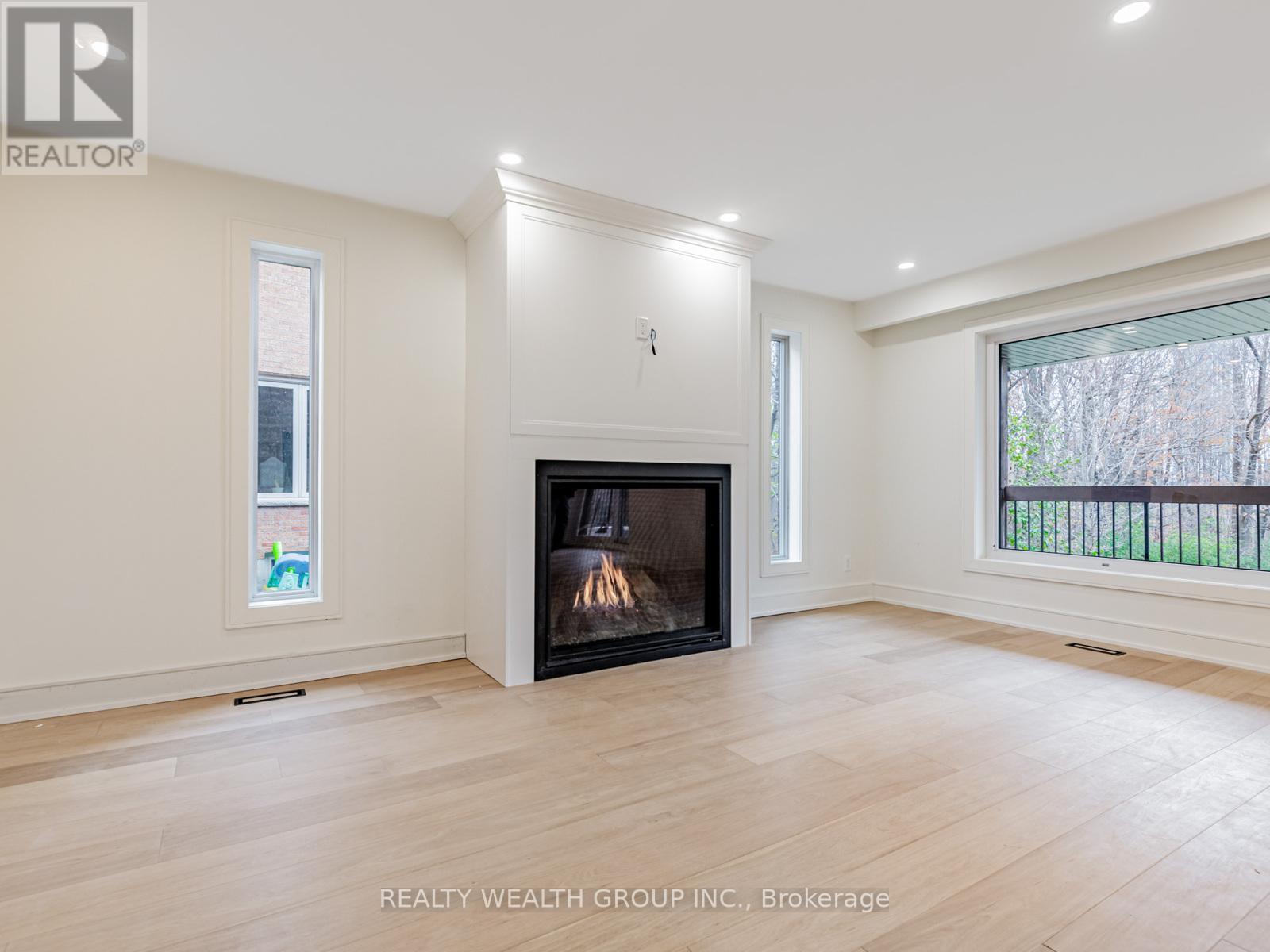 46 Sycamore Drive, Markham, Ontario  L3T 5V6 - Photo 10 - N12568424