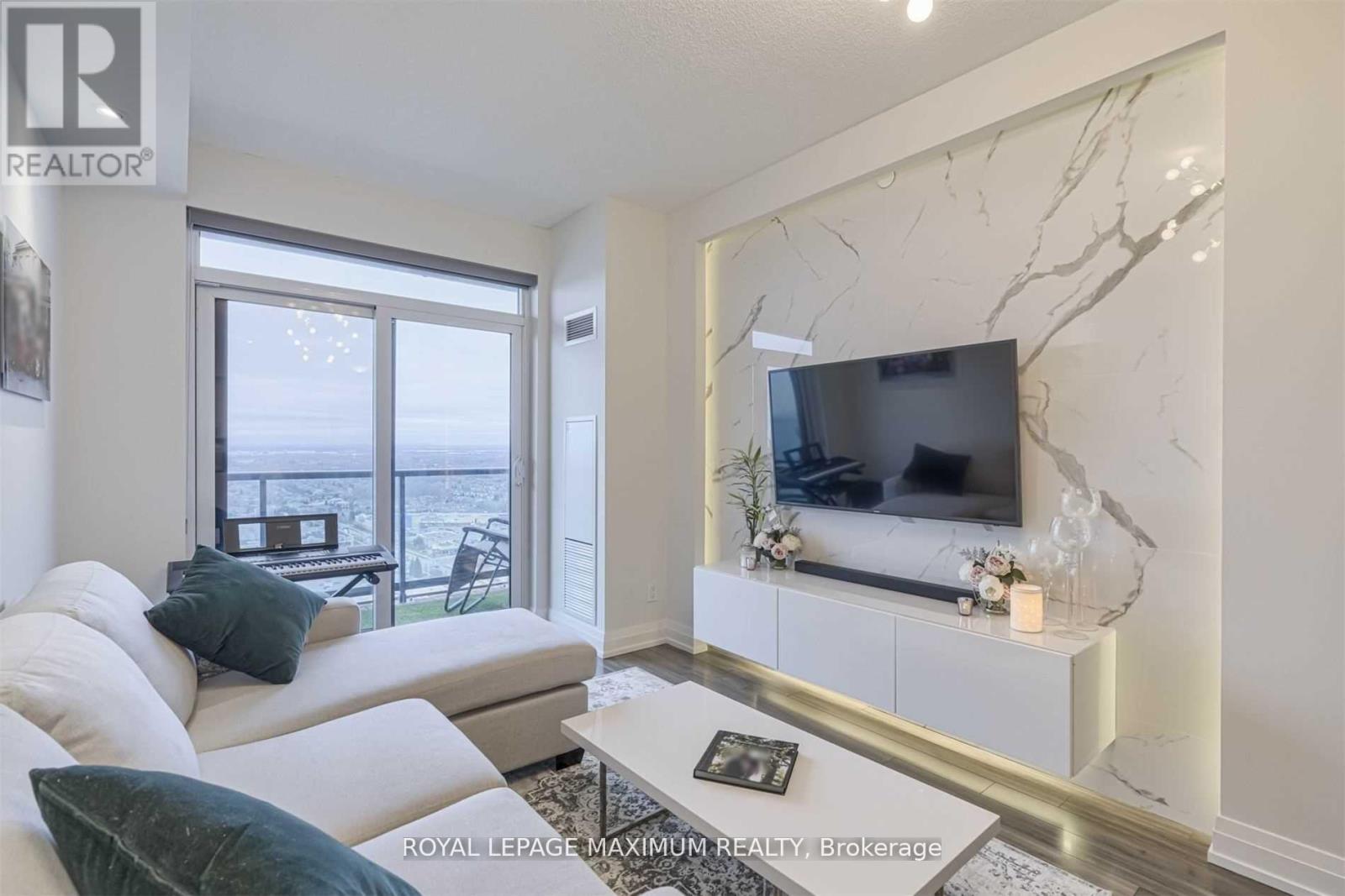 2507 - 3700 Highway 7 Road W, Vaughan, Ontario  L4L 0G8 - Photo 4 - N12568448