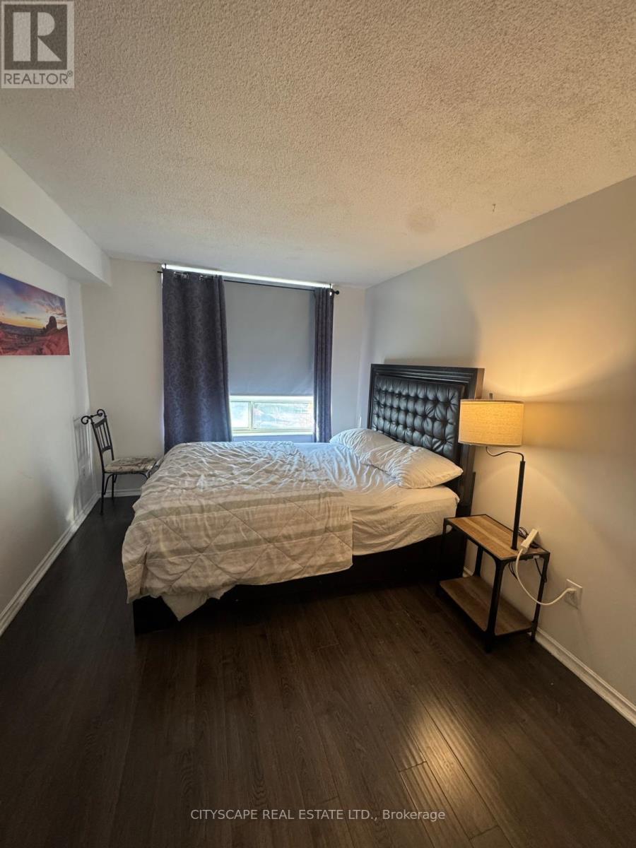 706 - 285 Enfield Place, Mississauga, Ontario  L5B 3Y6 - Photo 11 - W12568436