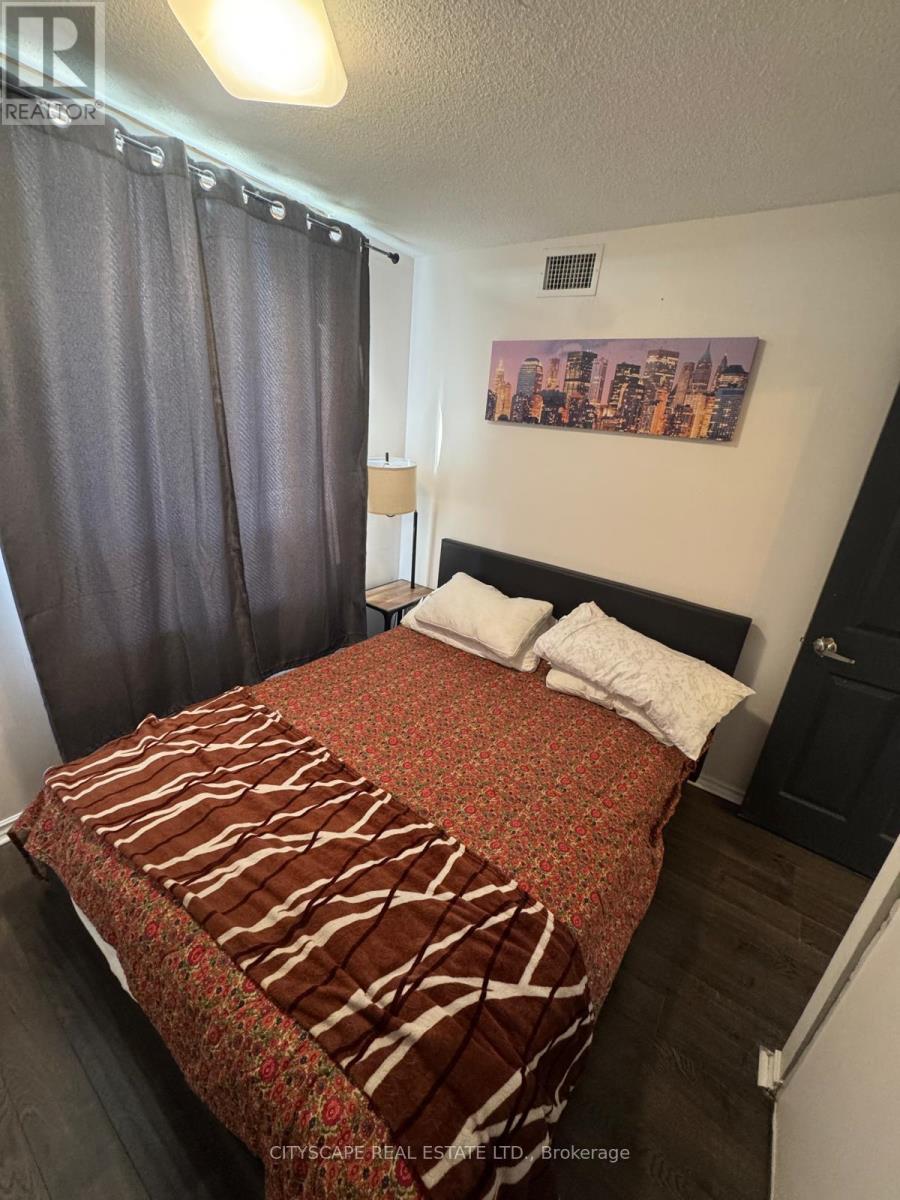 706 - 285 Enfield Place, Mississauga, Ontario  L5B 3Y6 - Photo 18 - W12568436