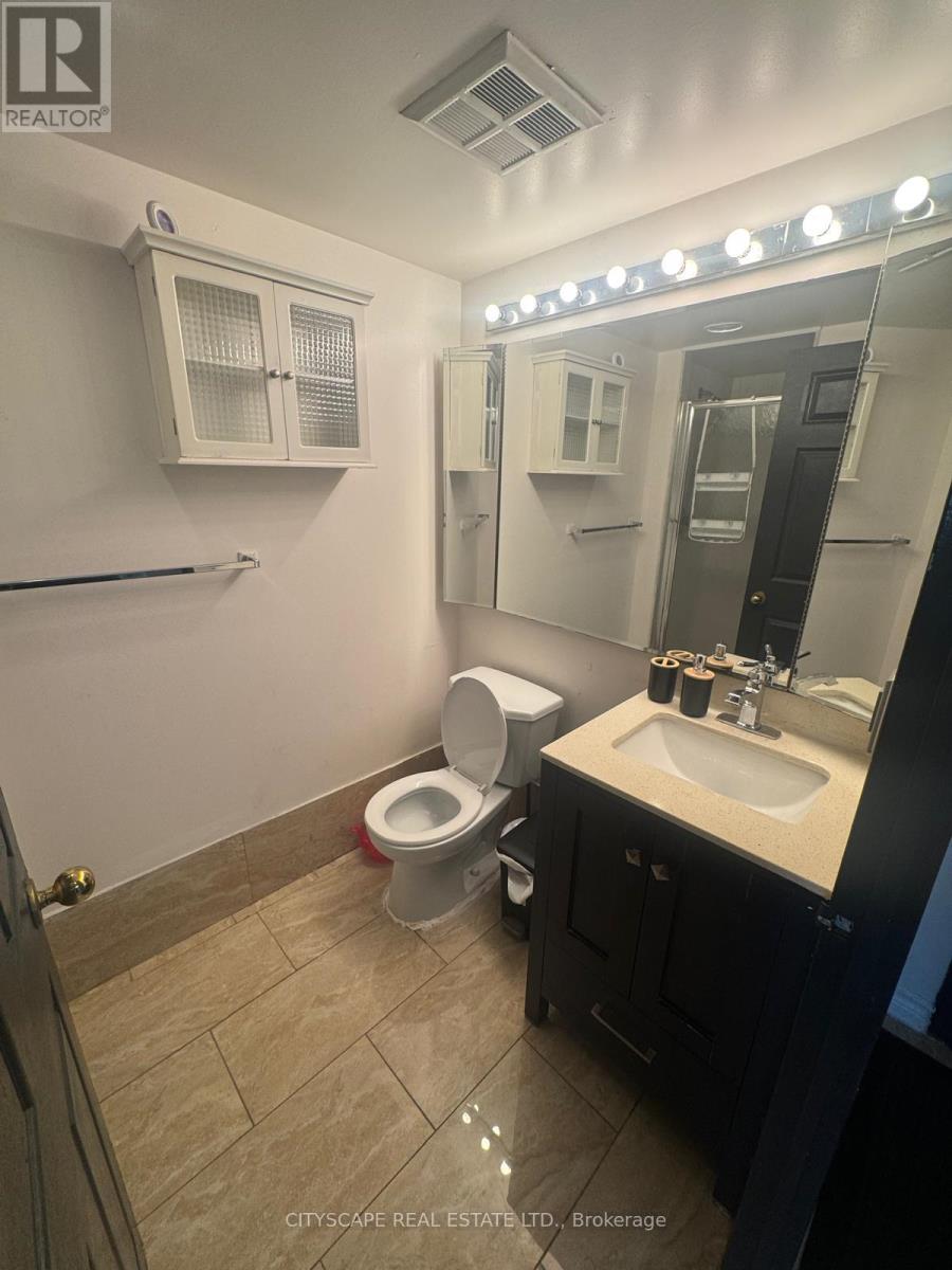 706 - 285 Enfield Place, Mississauga, Ontario  L5B 3Y6 - Photo 21 - W12568436