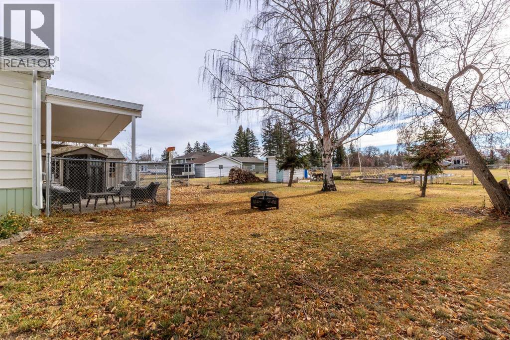 56 E 100 S, Raymond, Alberta  T0K 2S0 - Photo 24 - A2269877