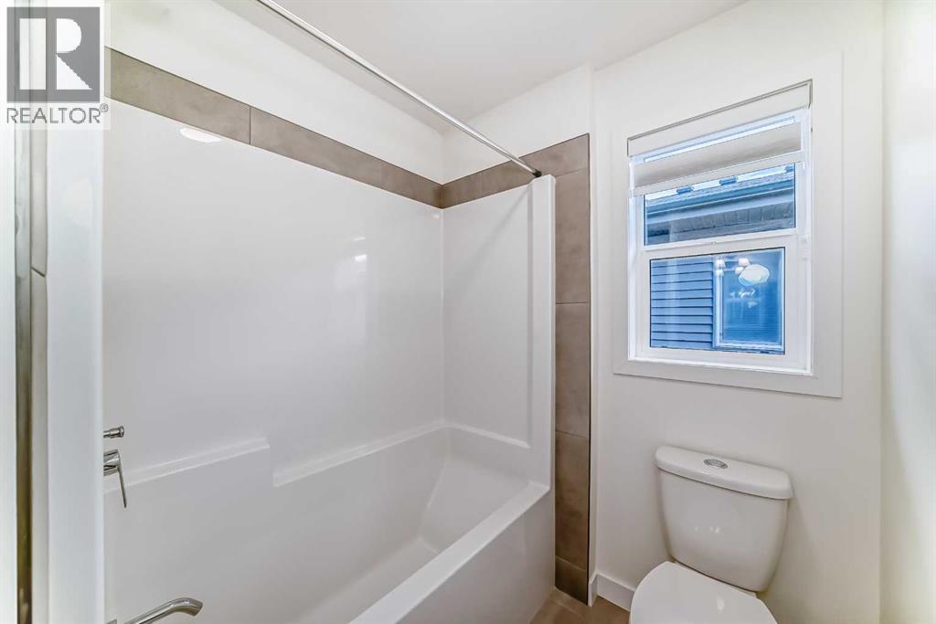 99 Lawrence Green Se, Airdrie, Alberta  T4A 3M8 - Photo 28 - A2240430