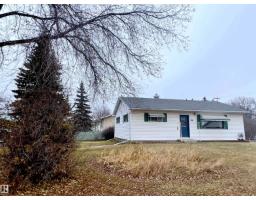 4944 48 AV Bon Accord