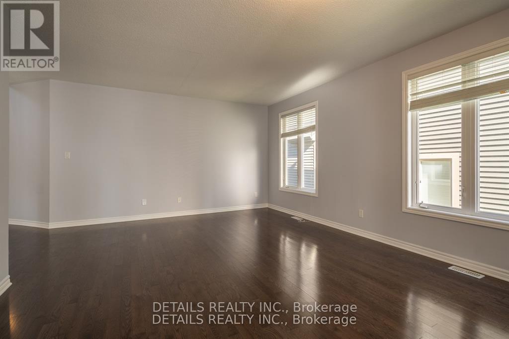 303 Bobolink Ridge, Ottawa, Ontario  K2V 0B1 - Photo 6 - X12568500