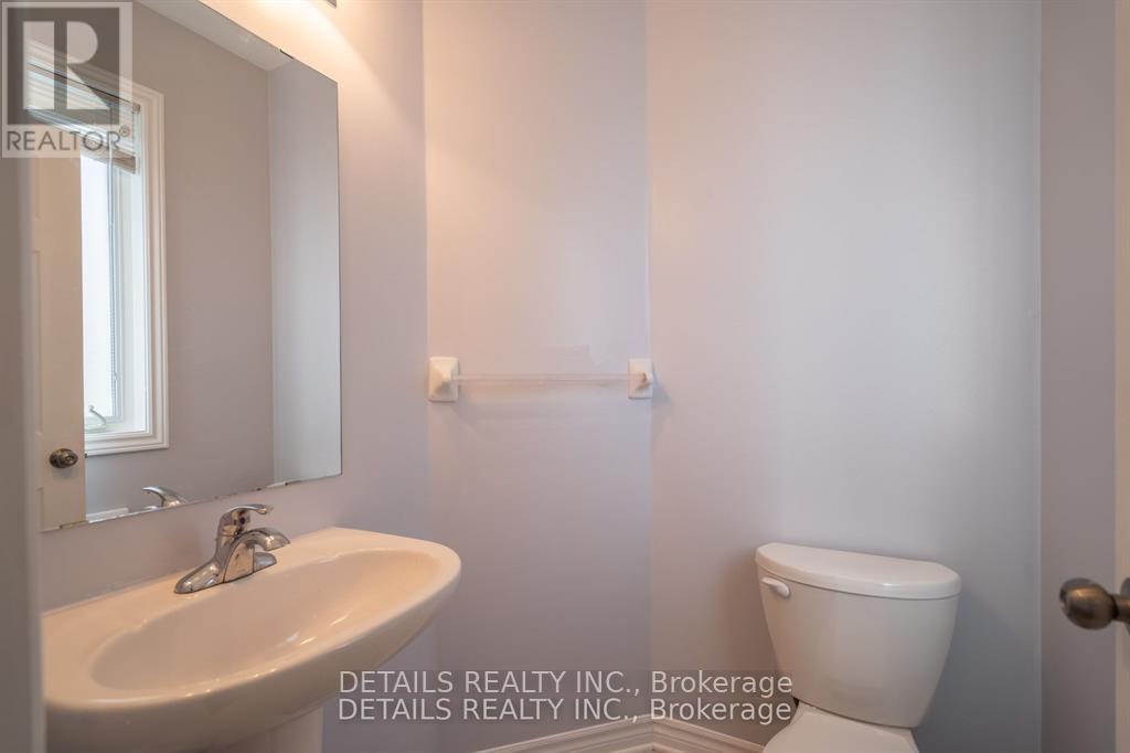 303 Bobolink Ridge, Ottawa, Ontario  K2V 0B1 - Photo 7 - X12568500
