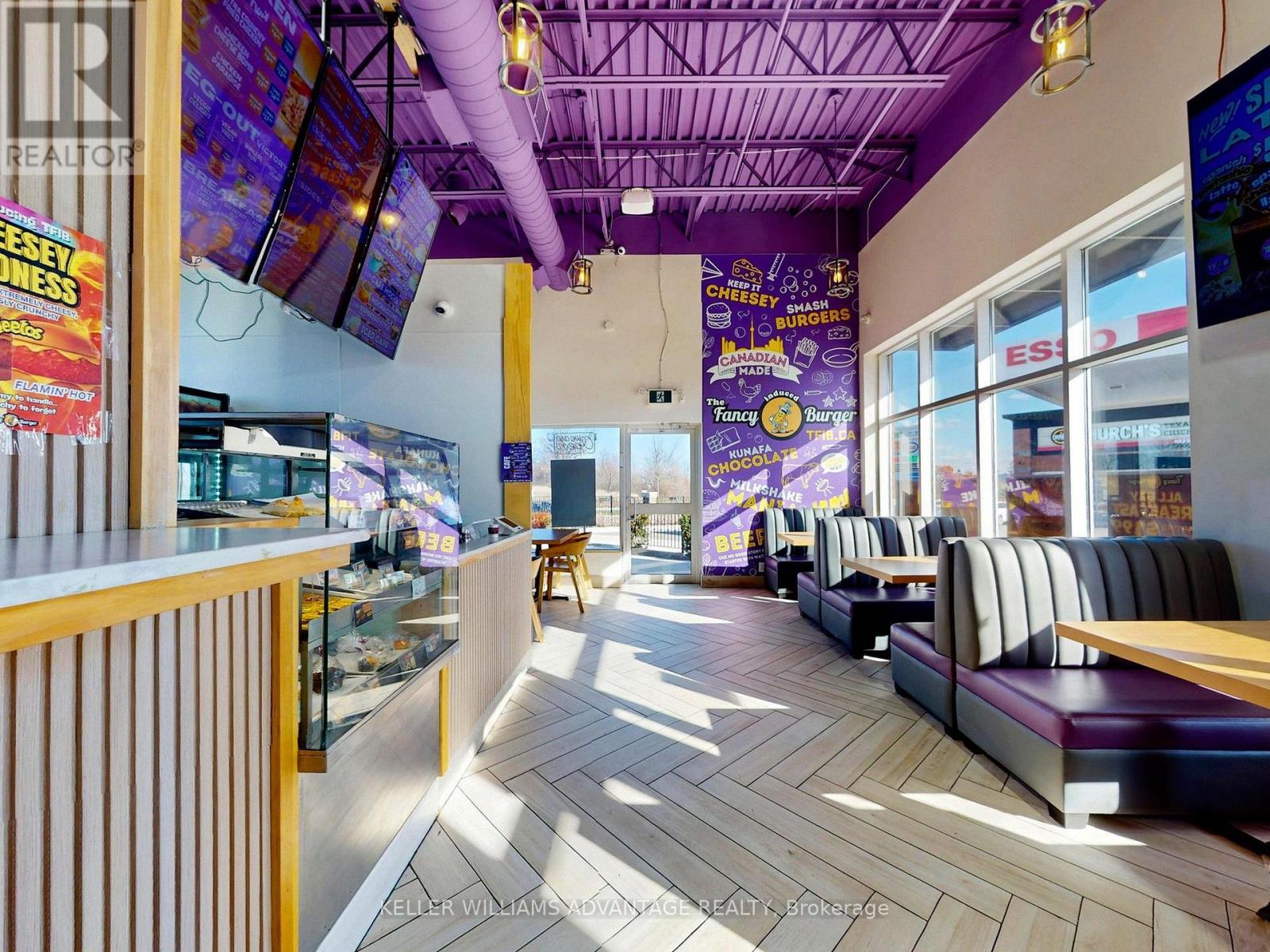 3 - 95 Cottrelle Boulevard, Brampton, Ontario  L6S 0G1 - Photo 4 - W12563984