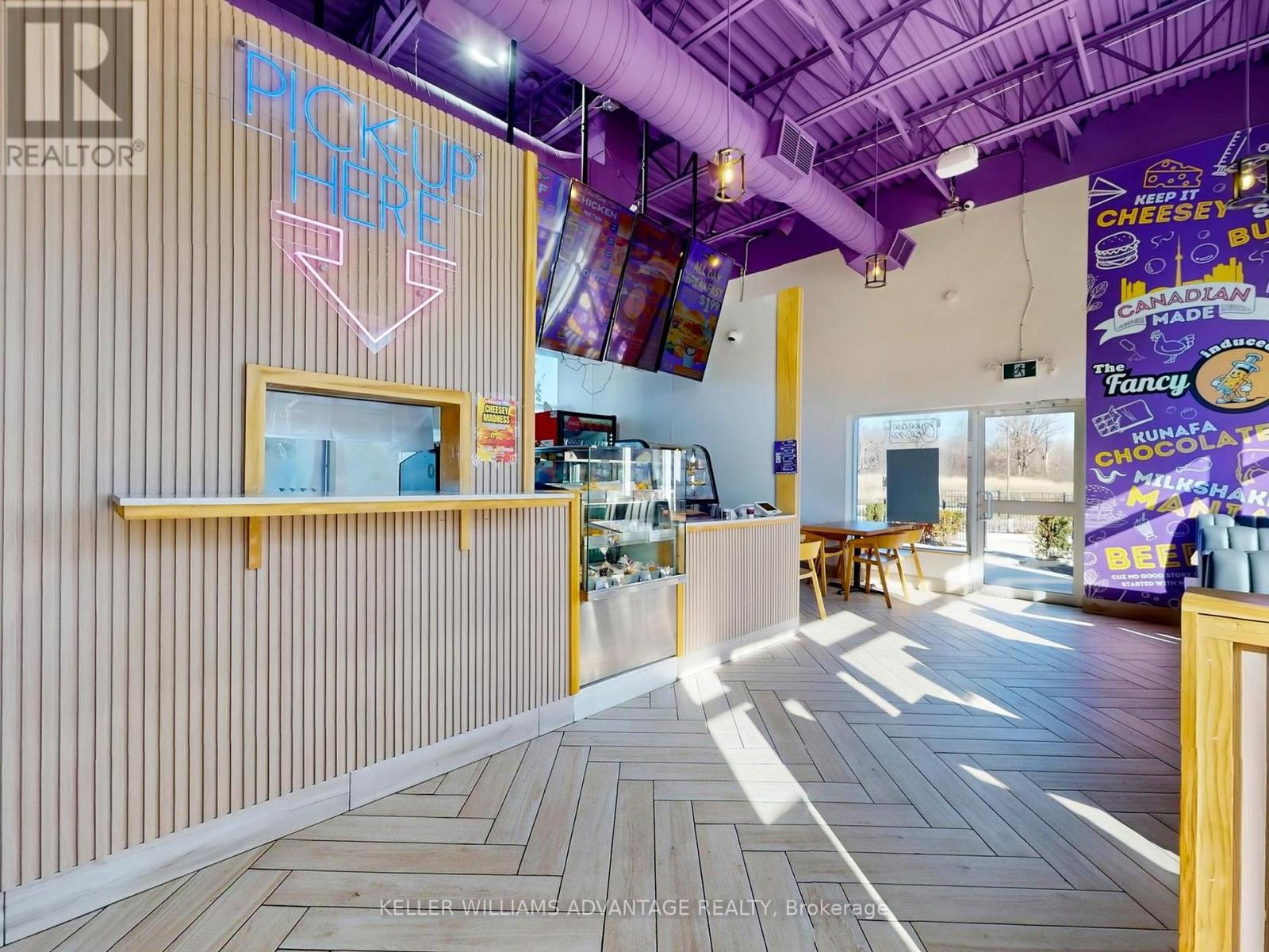 3 - 95 Cottrelle Boulevard, Brampton, Ontario  L6S 0G1 - Photo 5 - W12563984