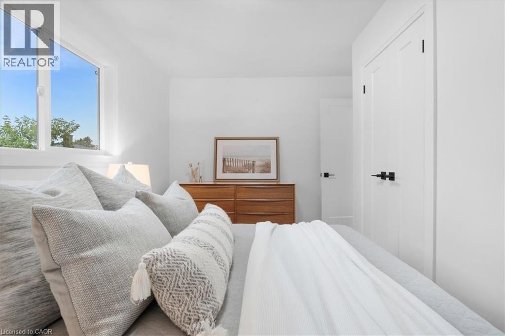 15 Mellenby Street, Hamilton, Ontario  L8J 1E6 - Photo 23 - 40789919