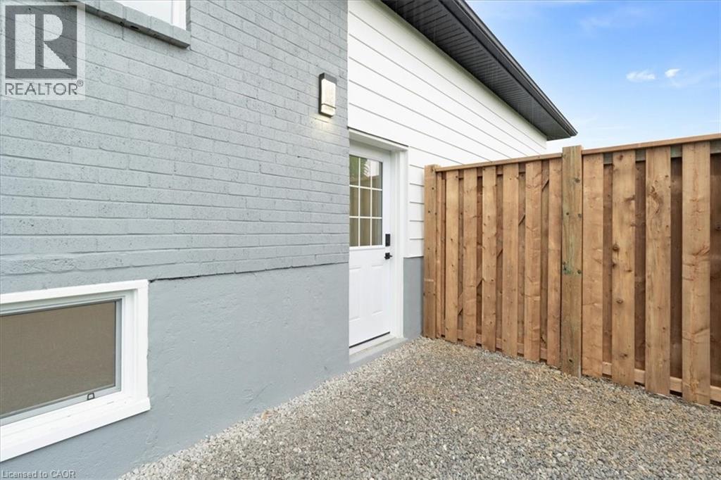 15 Mellenby Street, Hamilton, Ontario  L8J 1E6 - Photo 44 - 40789919