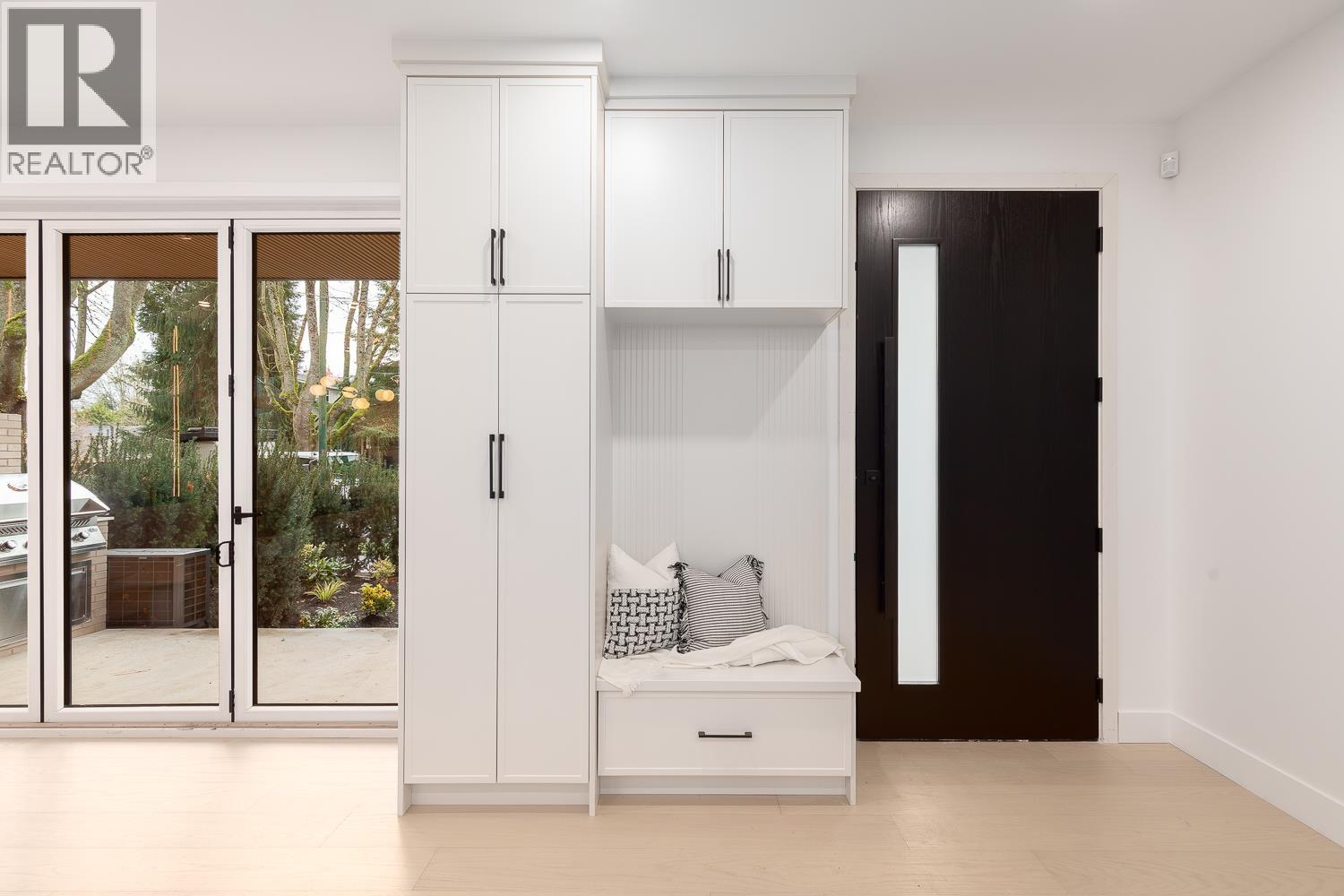 2 2976 W 13th Avenue, Vancouver, British Columbia  V6K 2T9 - Photo 12 - R3069421